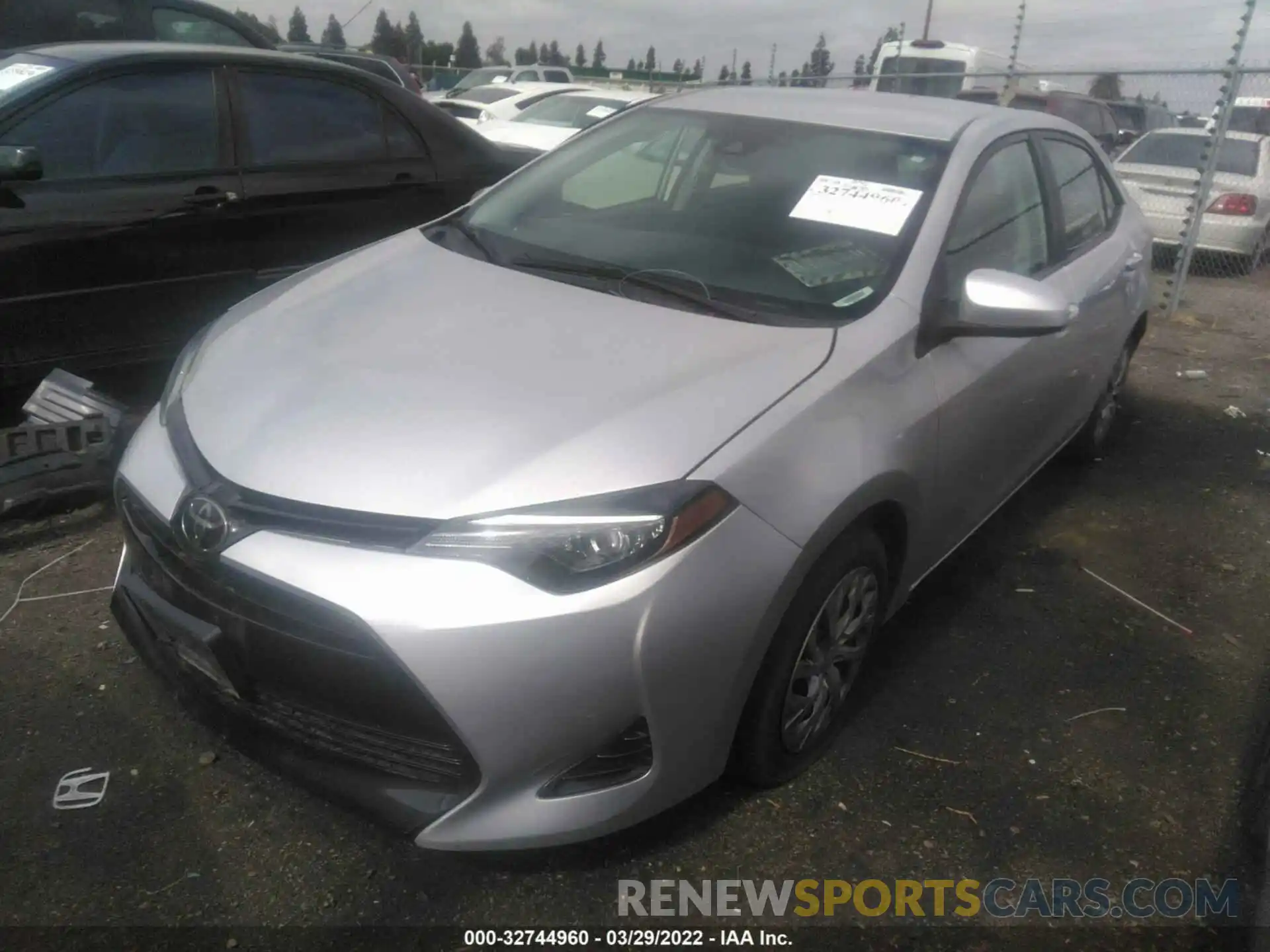 2 Photograph of a damaged car 2T1BURHE3KC140764 TOYOTA COROLLA 2019