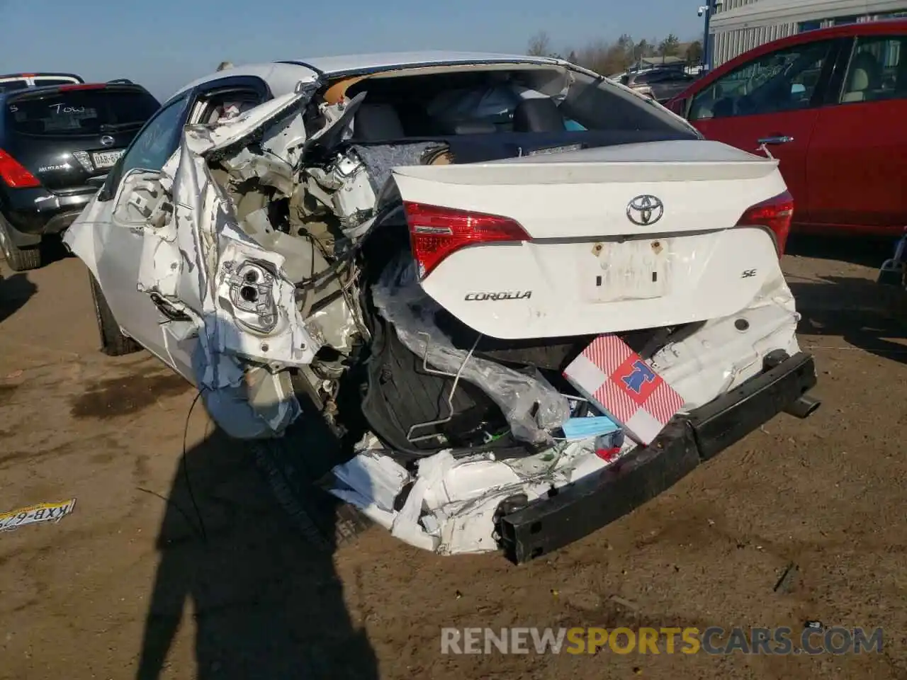 9 Photograph of a damaged car 2T1BURHE3KC140893 TOYOTA COROLLA 2019