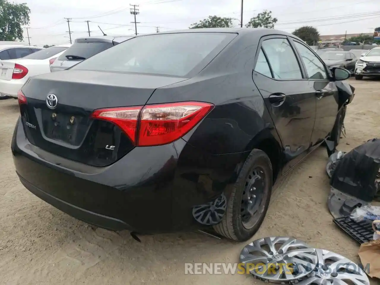 4 Photograph of a damaged car 2T1BURHE3KC140974 TOYOTA COROLLA 2019