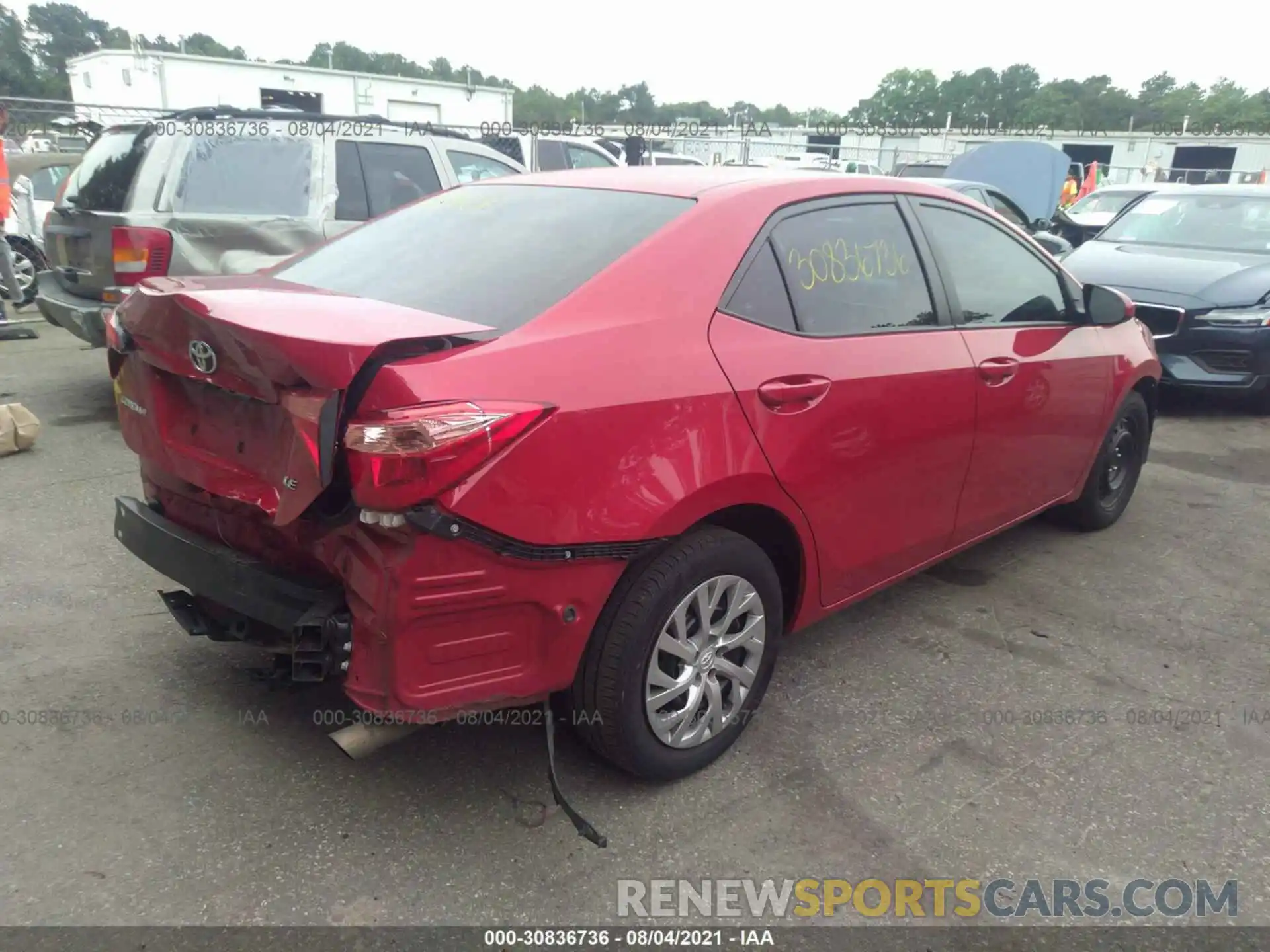 4 Photograph of a damaged car 2T1BURHE3KC141669 TOYOTA COROLLA 2019