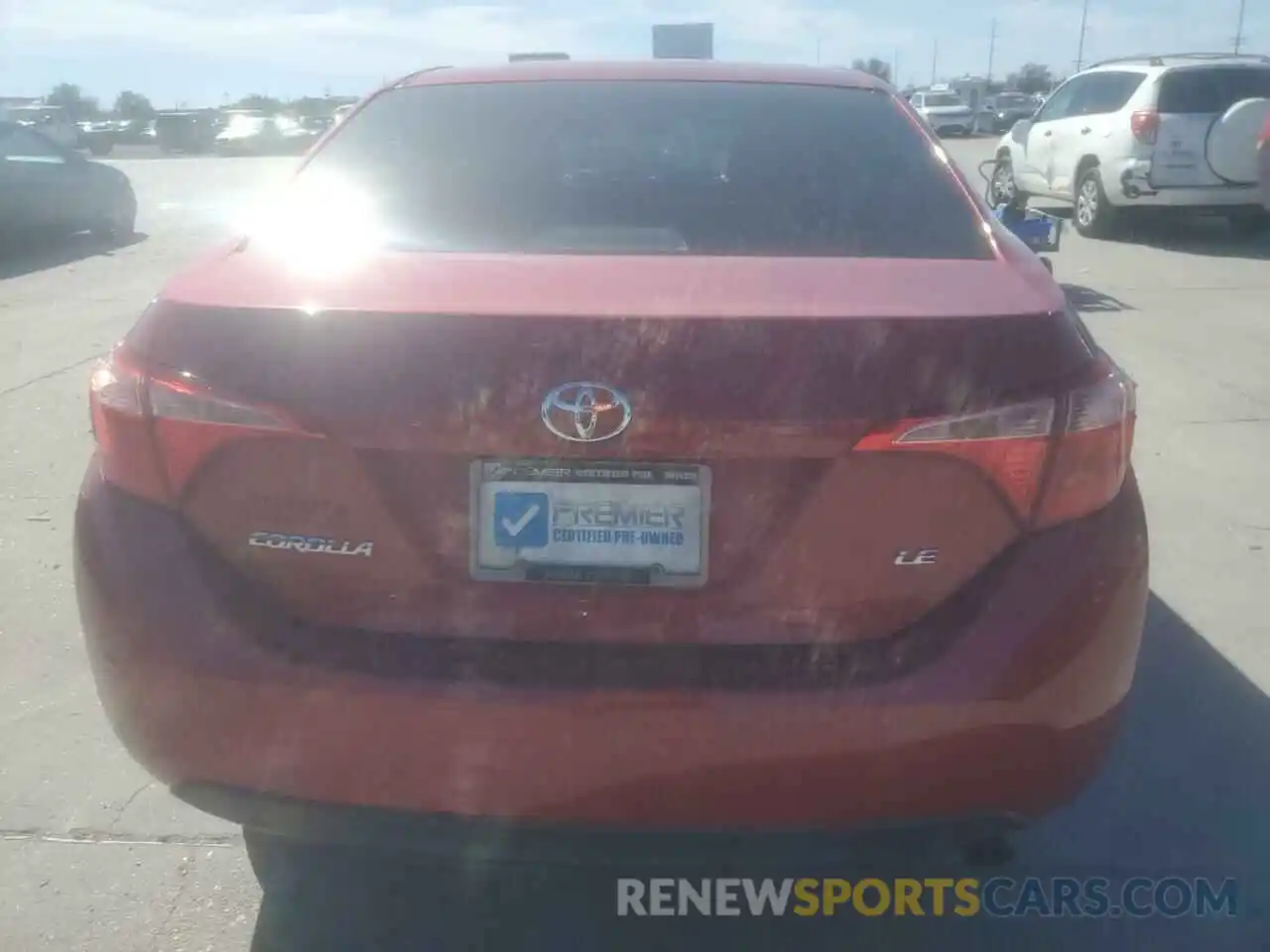 6 Photograph of a damaged car 2T1BURHE3KC141705 TOYOTA COROLLA 2019