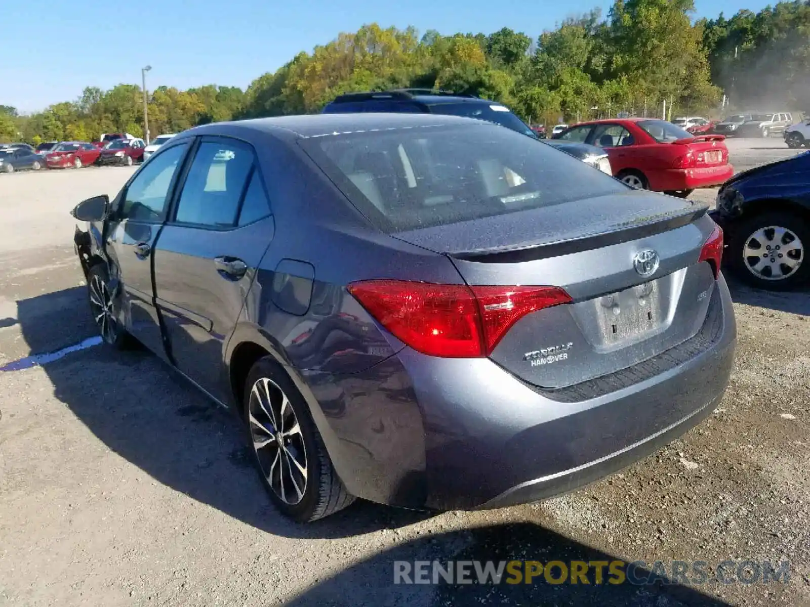 3 Photograph of a damaged car 2T1BURHE3KC144703 TOYOTA COROLLA 2019