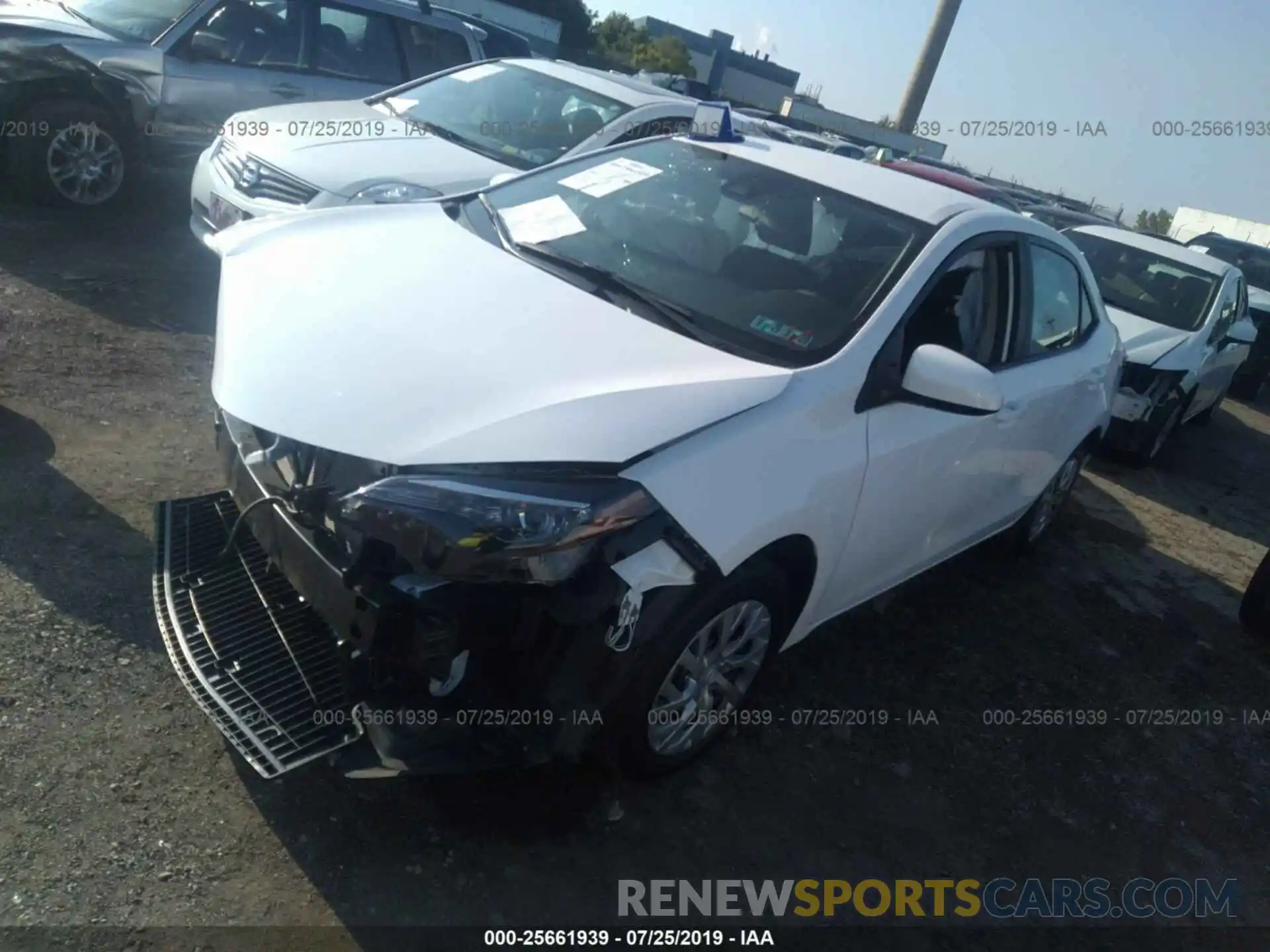 2 Photograph of a damaged car 2T1BURHE3KC145382 TOYOTA COROLLA 2019