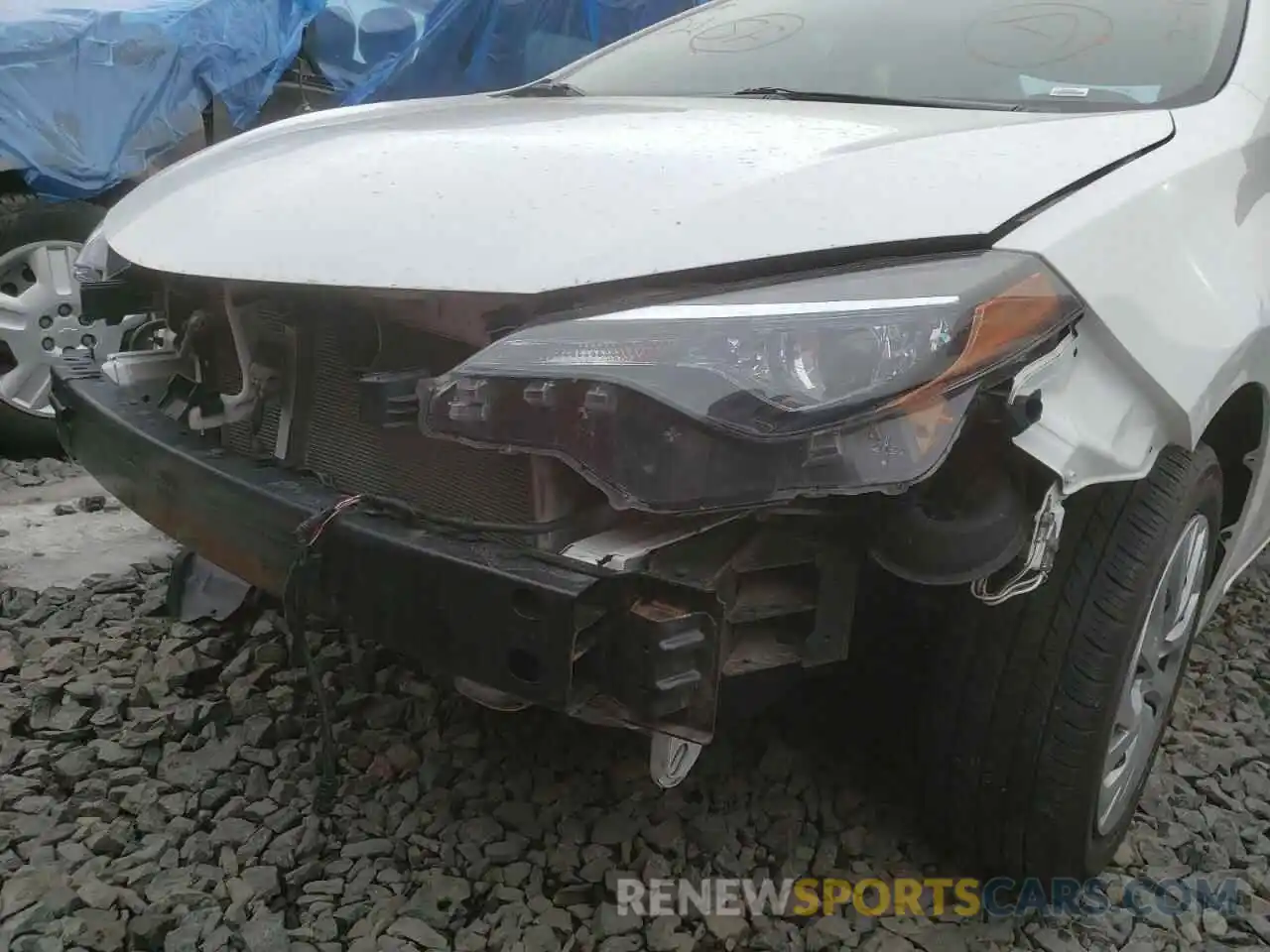 9 Photograph of a damaged car 2T1BURHE3KC146337 TOYOTA COROLLA 2019