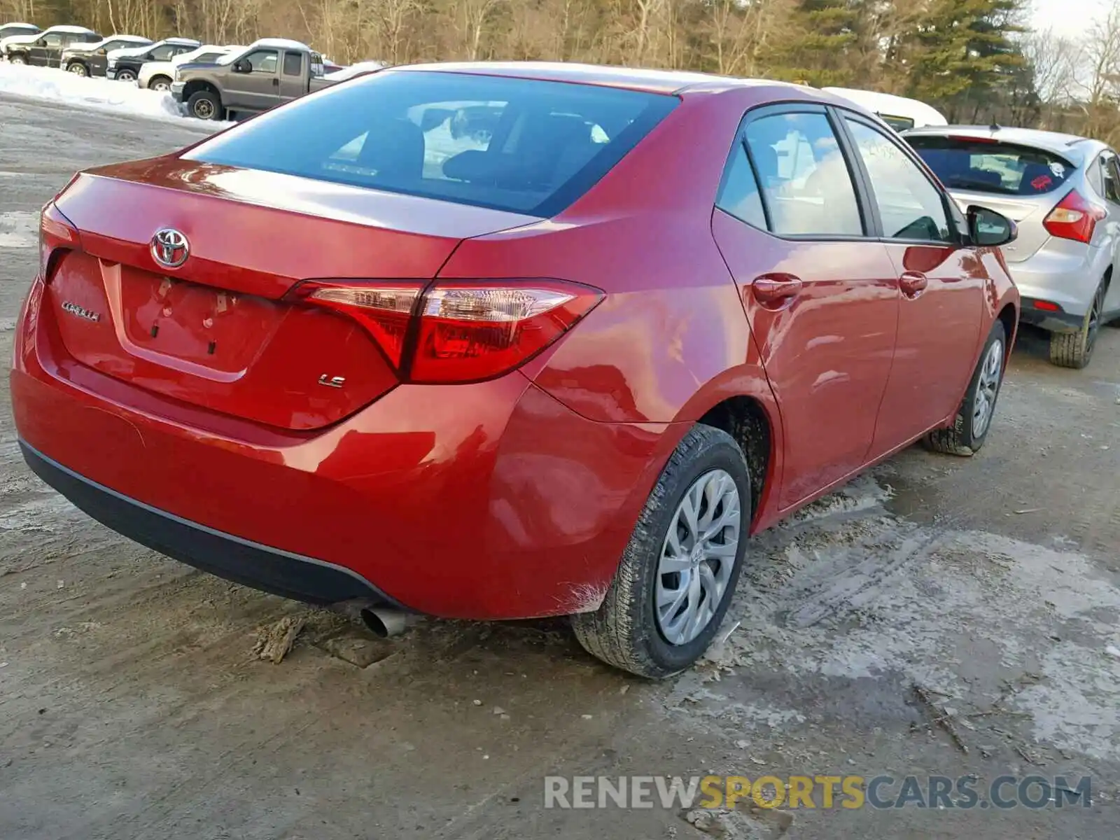 4 Photograph of a damaged car 2T1BURHE3KC146743 TOYOTA COROLLA 2019