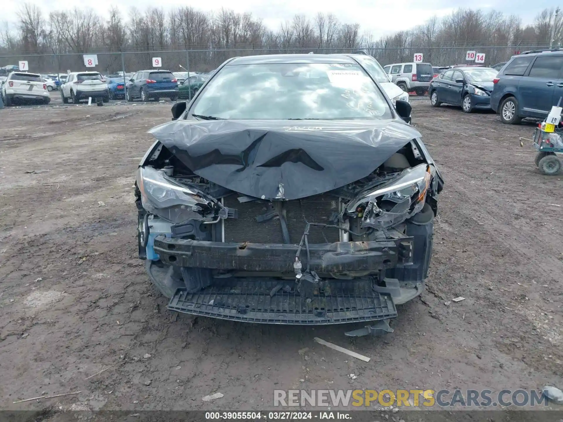 13 Photograph of a damaged car 2T1BURHE3KC147066 TOYOTA COROLLA 2019