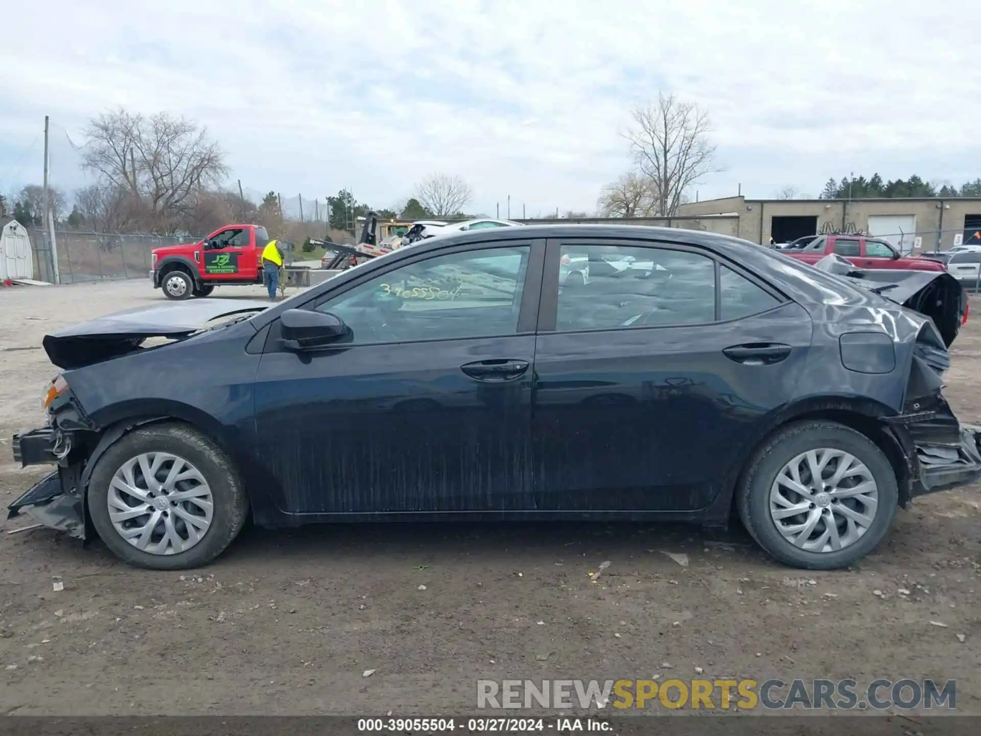 15 Photograph of a damaged car 2T1BURHE3KC147066 TOYOTA COROLLA 2019