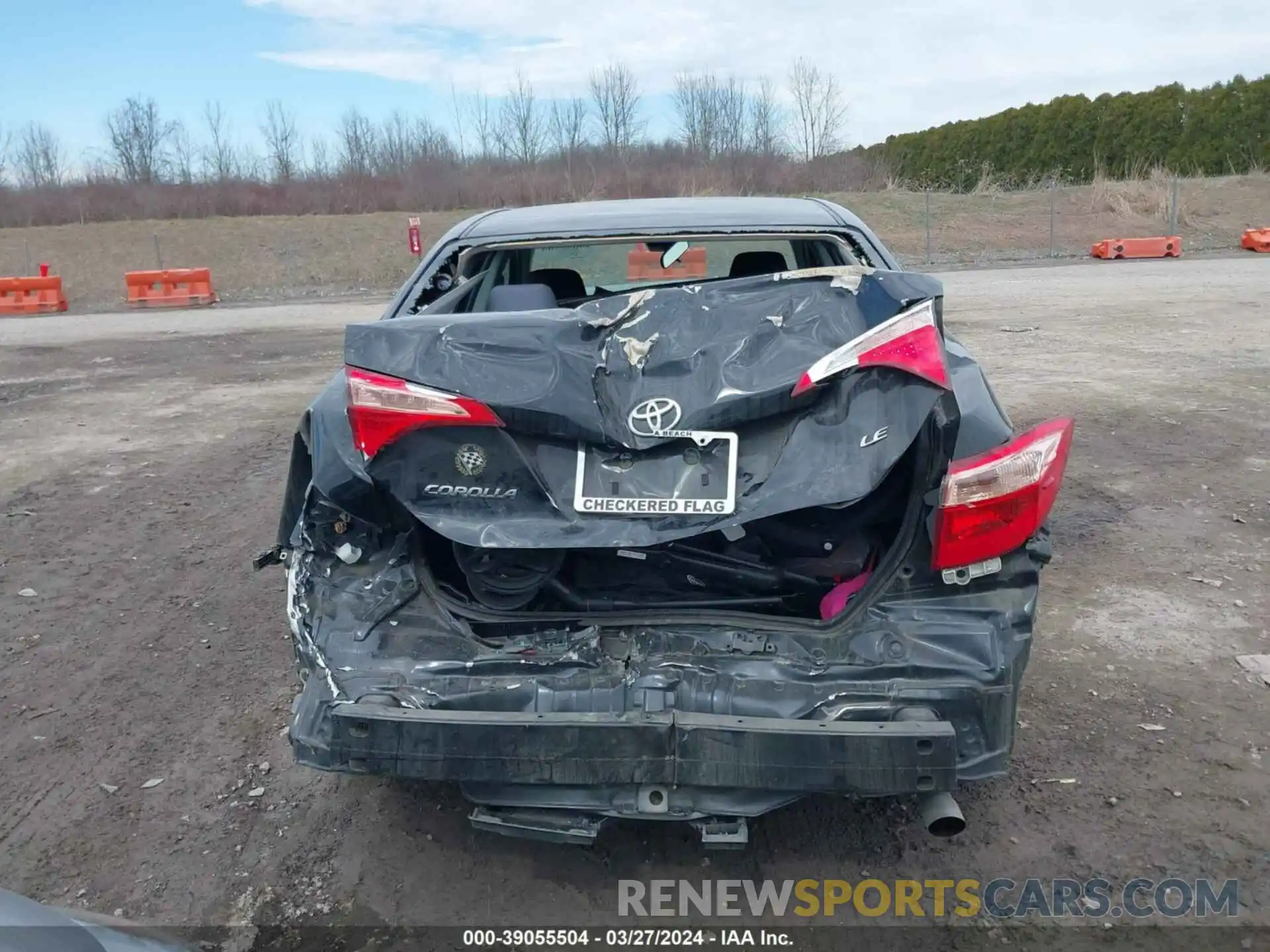 17 Photograph of a damaged car 2T1BURHE3KC147066 TOYOTA COROLLA 2019