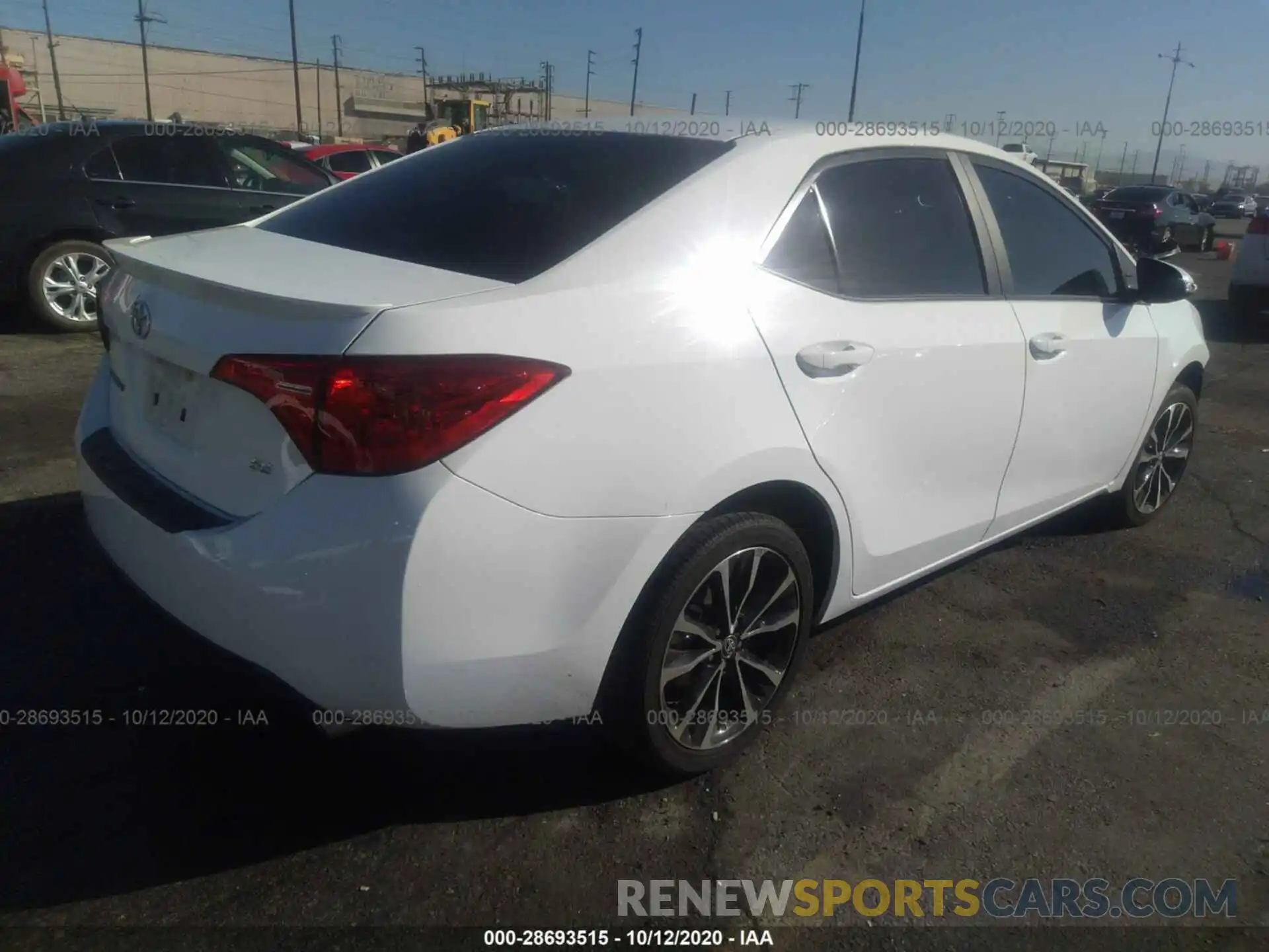 4 Photograph of a damaged car 2T1BURHE3KC147083 TOYOTA COROLLA 2019