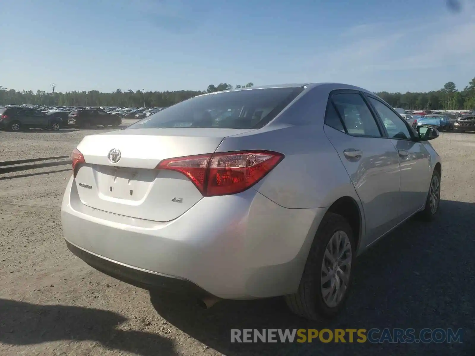 4 Photograph of a damaged car 2T1BURHE3KC147715 TOYOTA COROLLA 2019