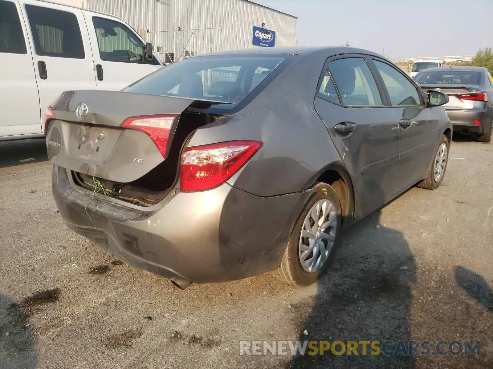 4 Photograph of a damaged car 2T1BURHE3KC148282 TOYOTA COROLLA 2019