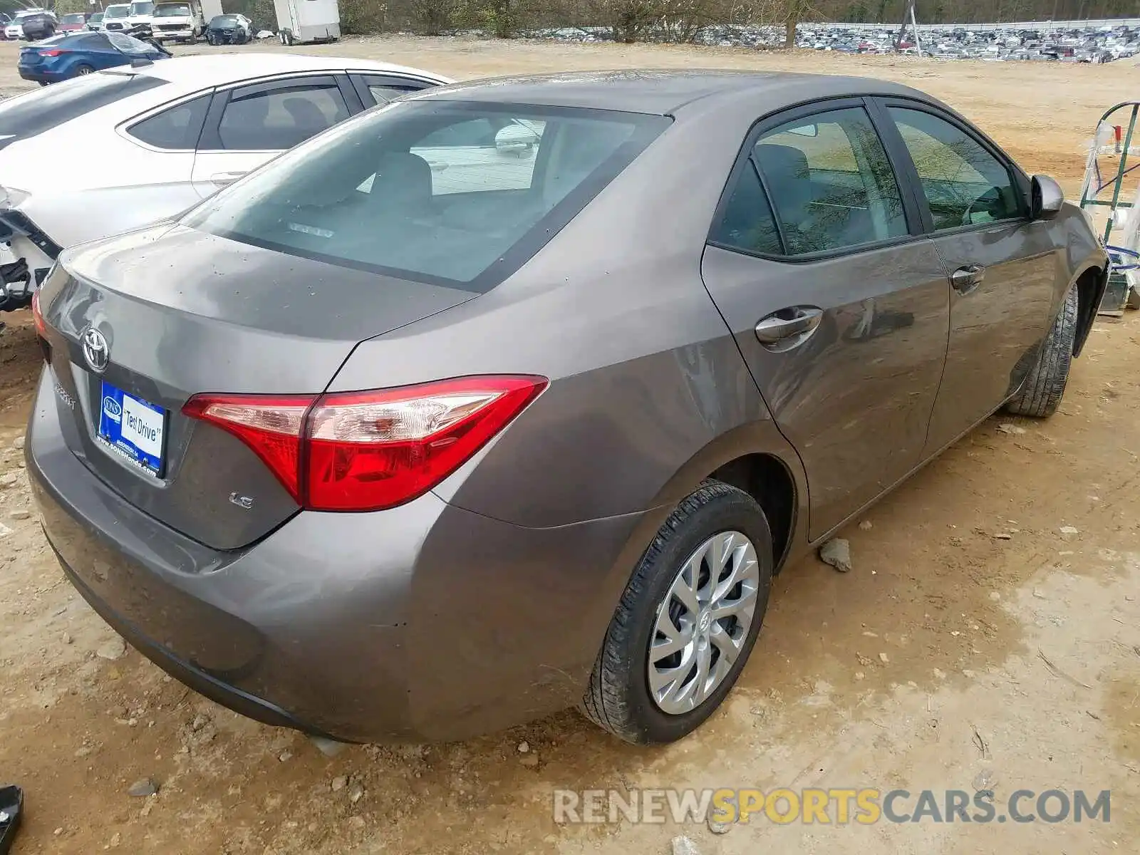 4 Photograph of a damaged car 2T1BURHE3KC148802 TOYOTA COROLLA 2019