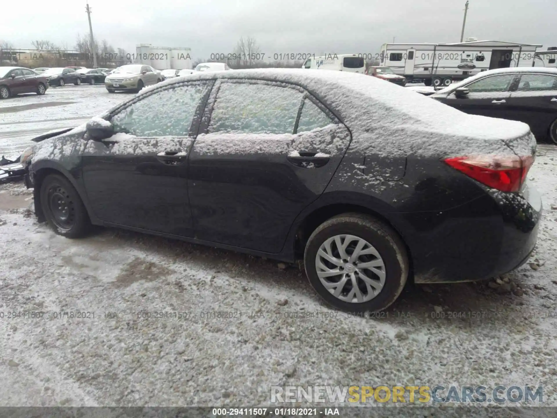 3 Photograph of a damaged car 2T1BURHE3KC149349 TOYOTA COROLLA 2019