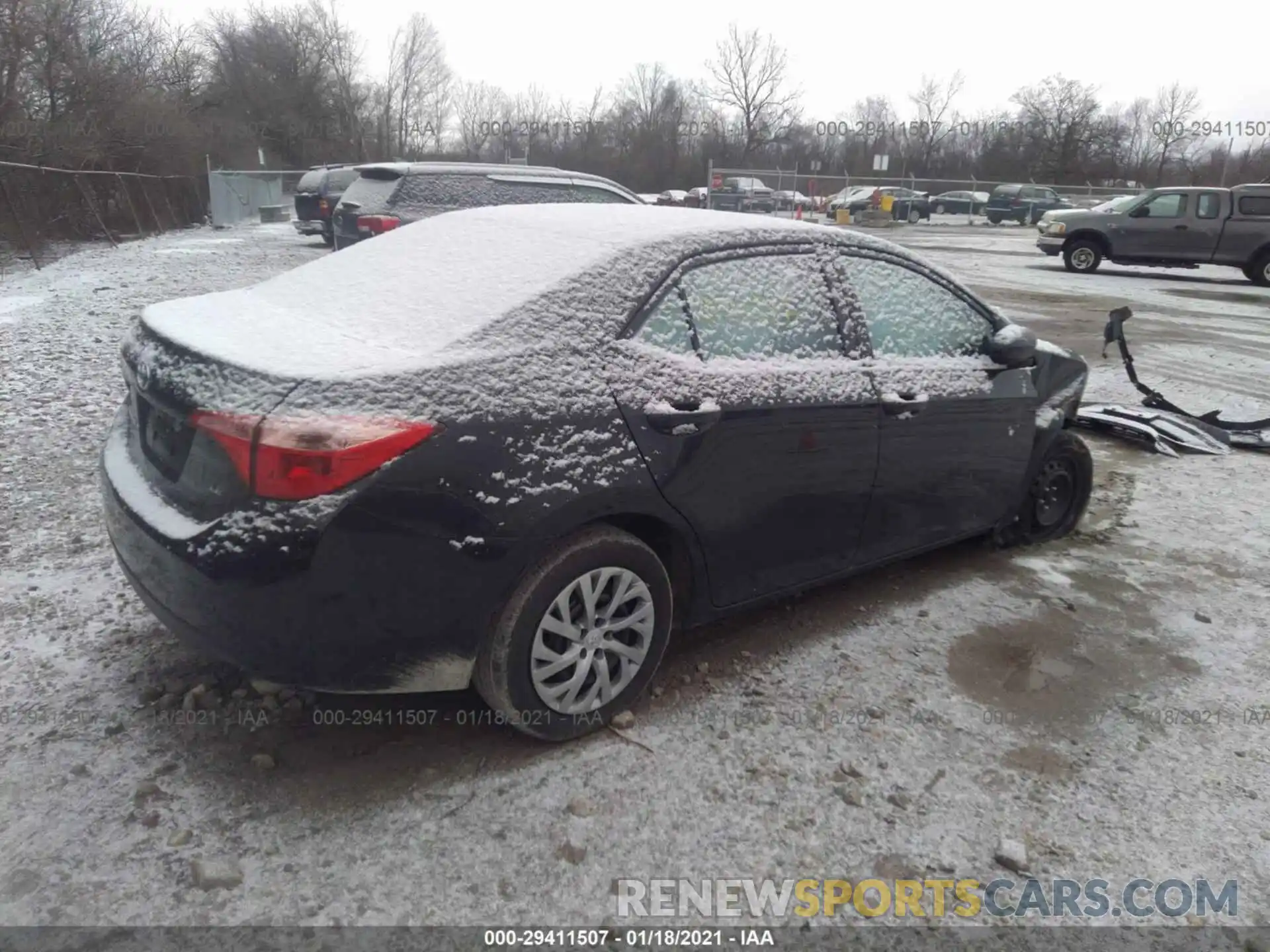 4 Photograph of a damaged car 2T1BURHE3KC149349 TOYOTA COROLLA 2019