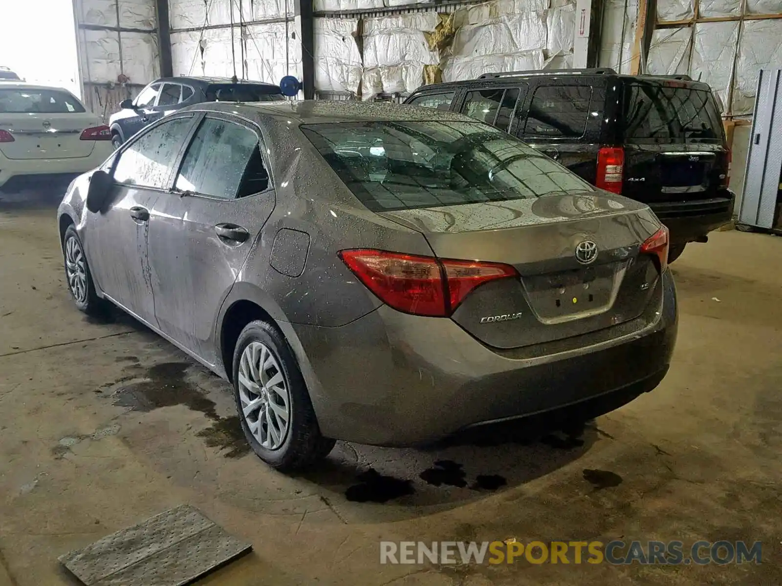 3 Photograph of a damaged car 2T1BURHE3KC149870 TOYOTA COROLLA 2019