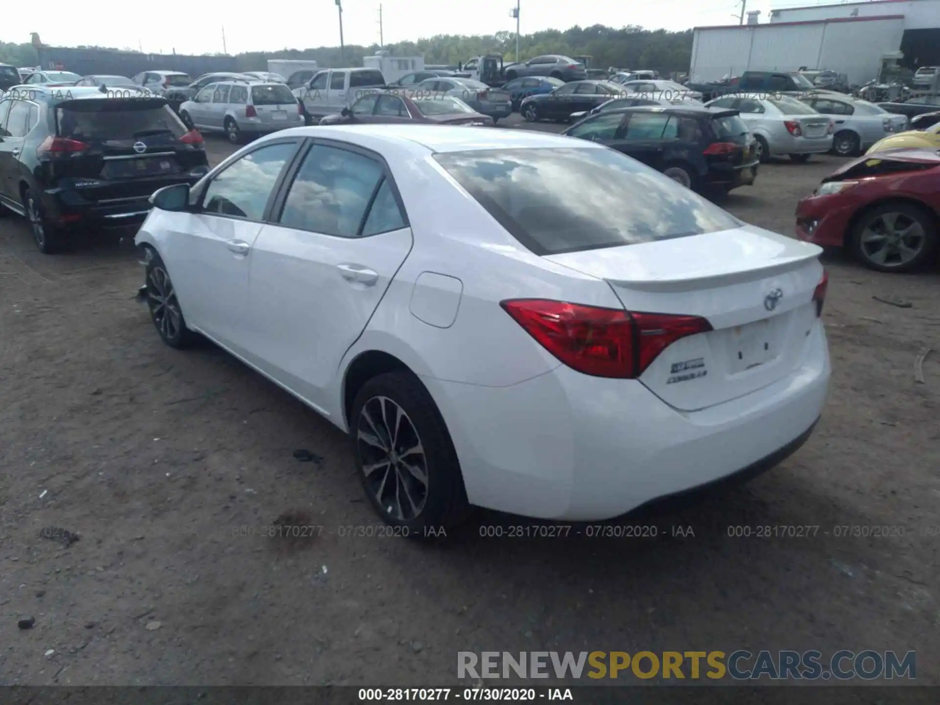 3 Photograph of a damaged car 2T1BURHE3KC151635 TOYOTA COROLLA 2019