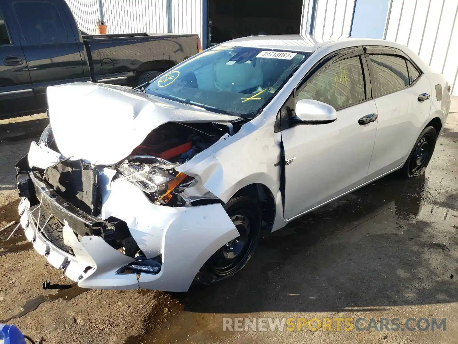 2 Photograph of a damaged car 2T1BURHE3KC151862 TOYOTA COROLLA 2019