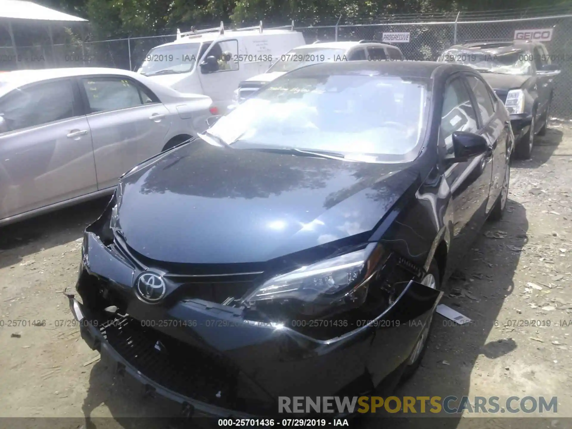 2 Photograph of a damaged car 2T1BURHE3KC153028 TOYOTA COROLLA 2019