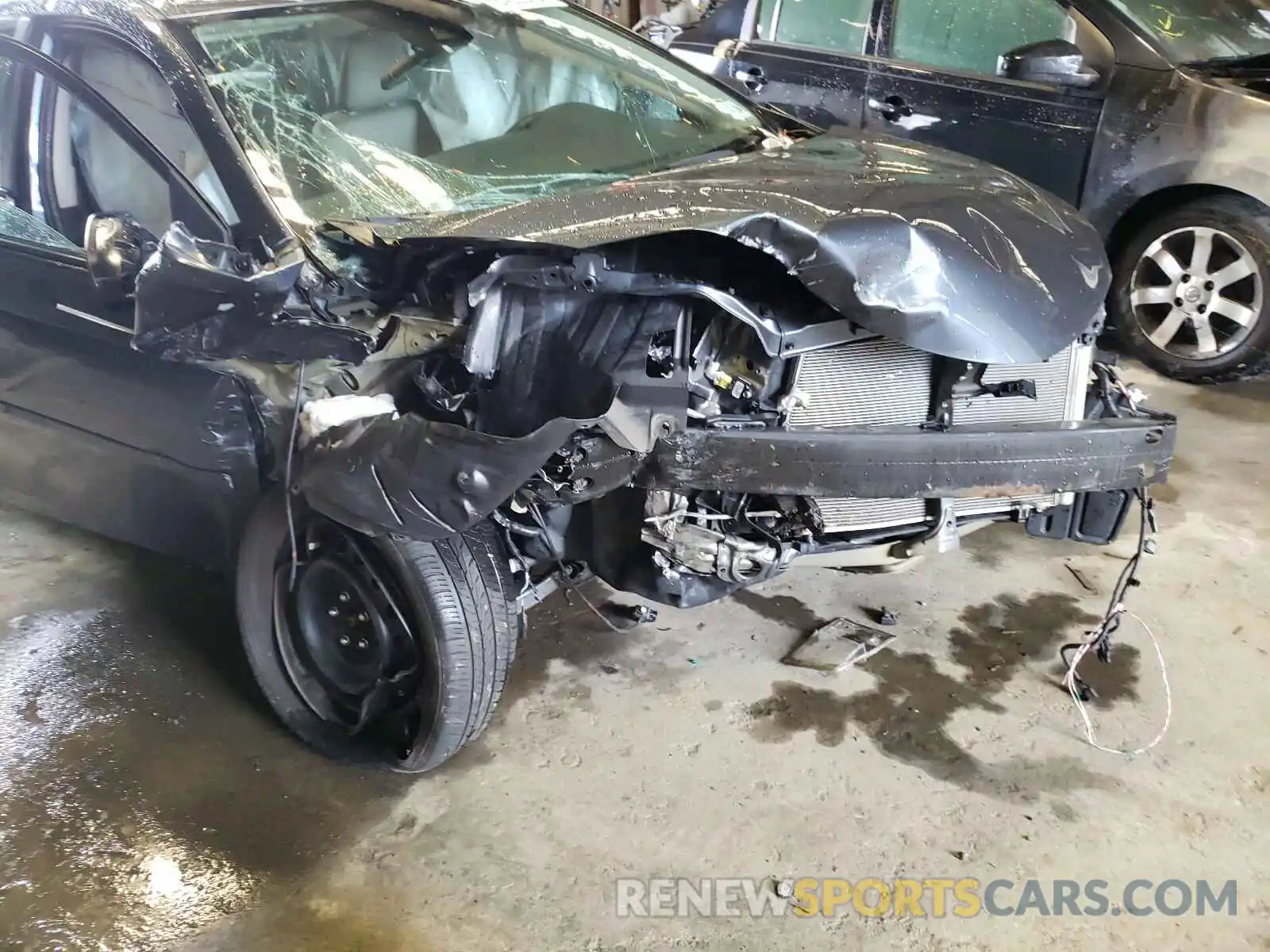 9 Photograph of a damaged car 2T1BURHE3KC153188 TOYOTA COROLLA 2019