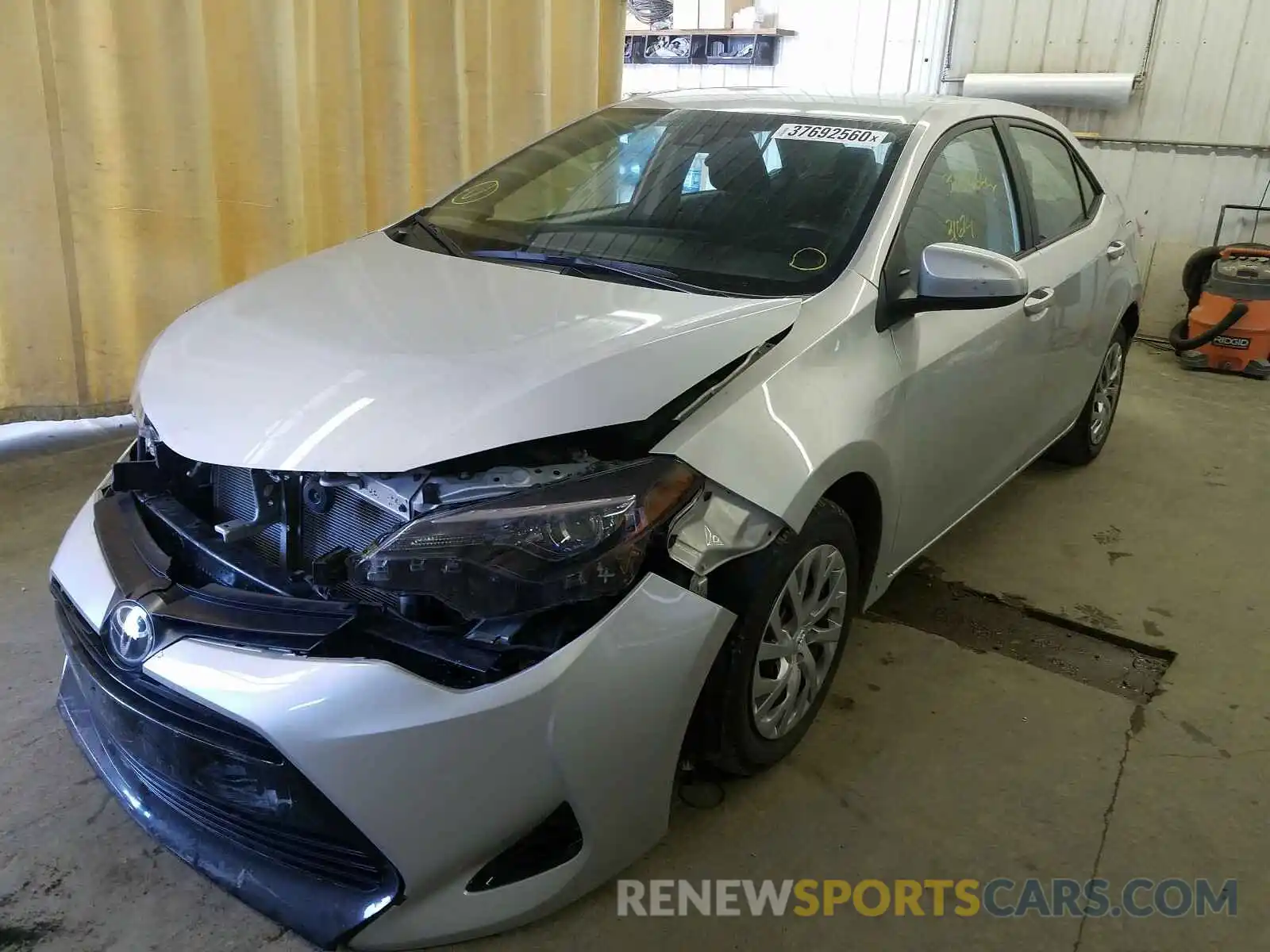 2 Photograph of a damaged car 2T1BURHE3KC153675 TOYOTA COROLLA 2019