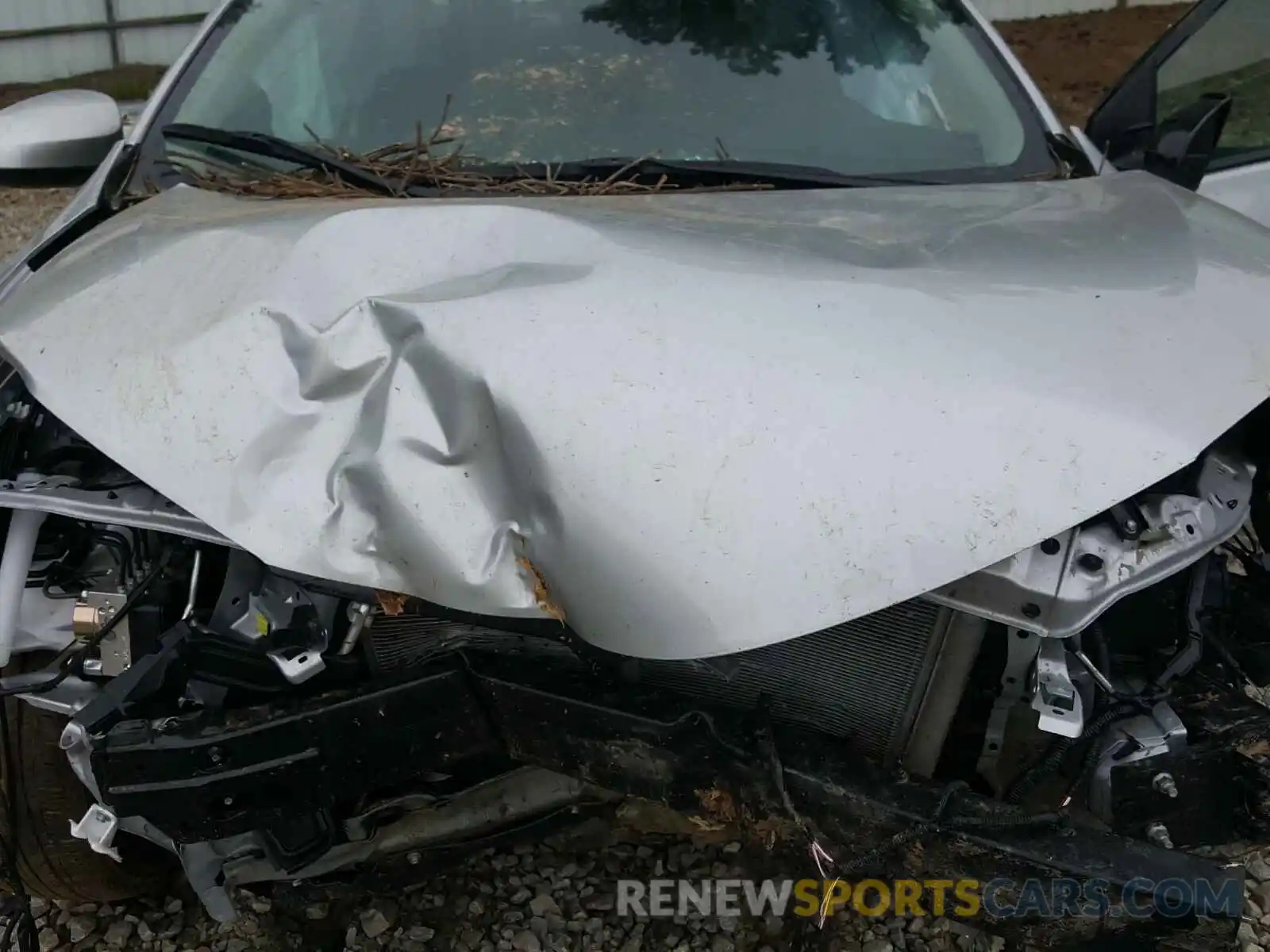 7 Photograph of a damaged car 2T1BURHE3KC155345 TOYOTA COROLLA 2019