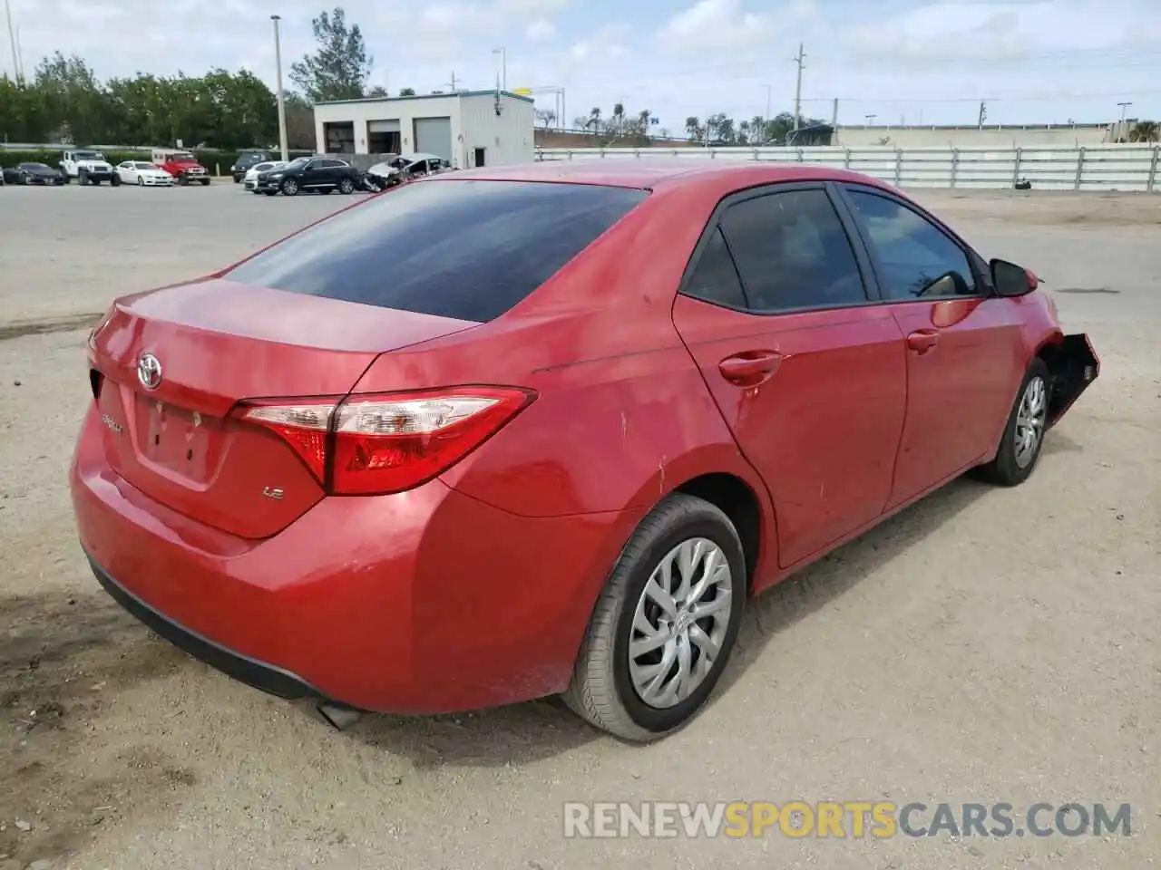 4 Photograph of a damaged car 2T1BURHE3KC156060 TOYOTA COROLLA 2019