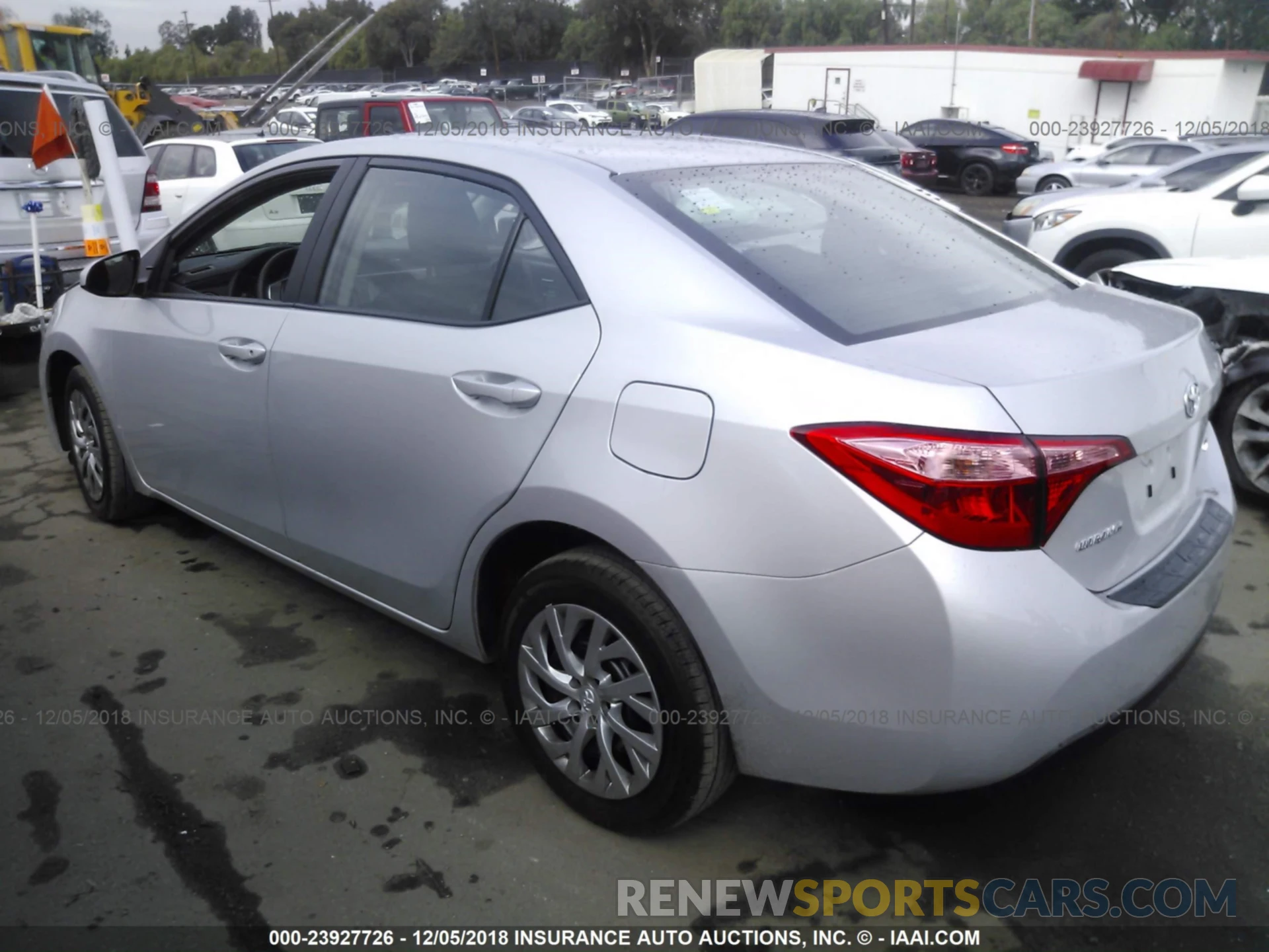 3 Photograph of a damaged car 2T1BURHE3KC156253 TOYOTA COROLLA 2019