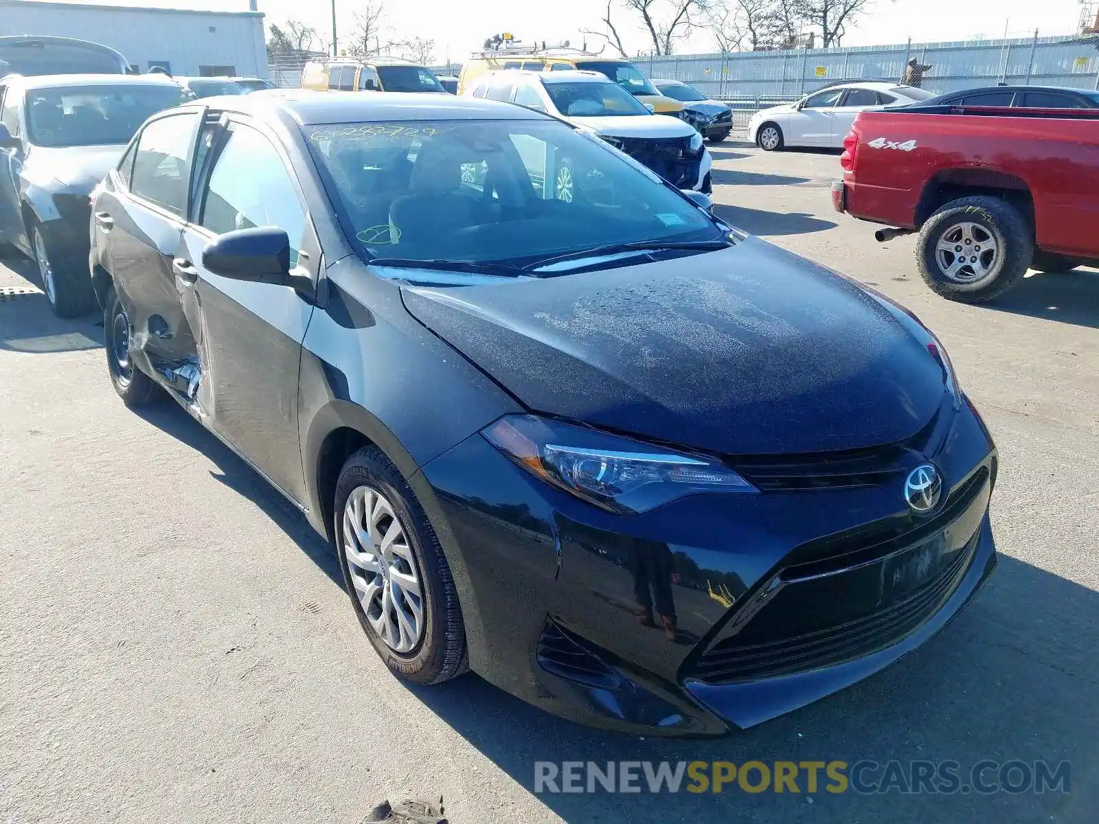 1 Photograph of a damaged car 2T1BURHE3KC156429 TOYOTA COROLLA 2019