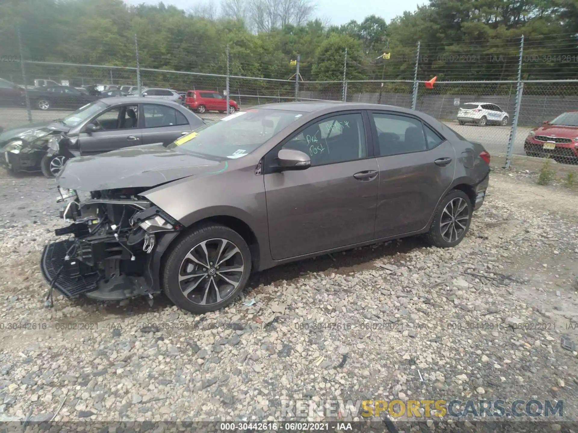 2 Photograph of a damaged car 2T1BURHE3KC157192 TOYOTA COROLLA 2019