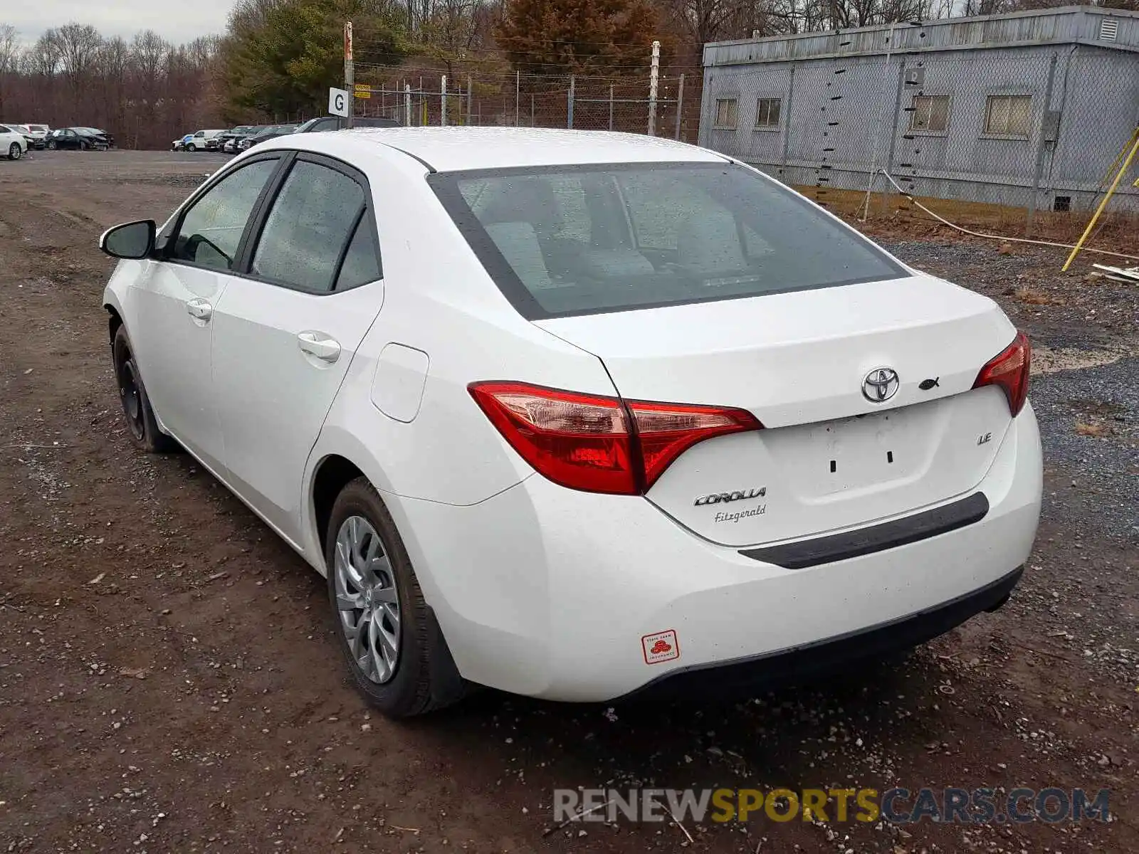 3 Photograph of a damaged car 2T1BURHE3KC158021 TOYOTA COROLLA 2019