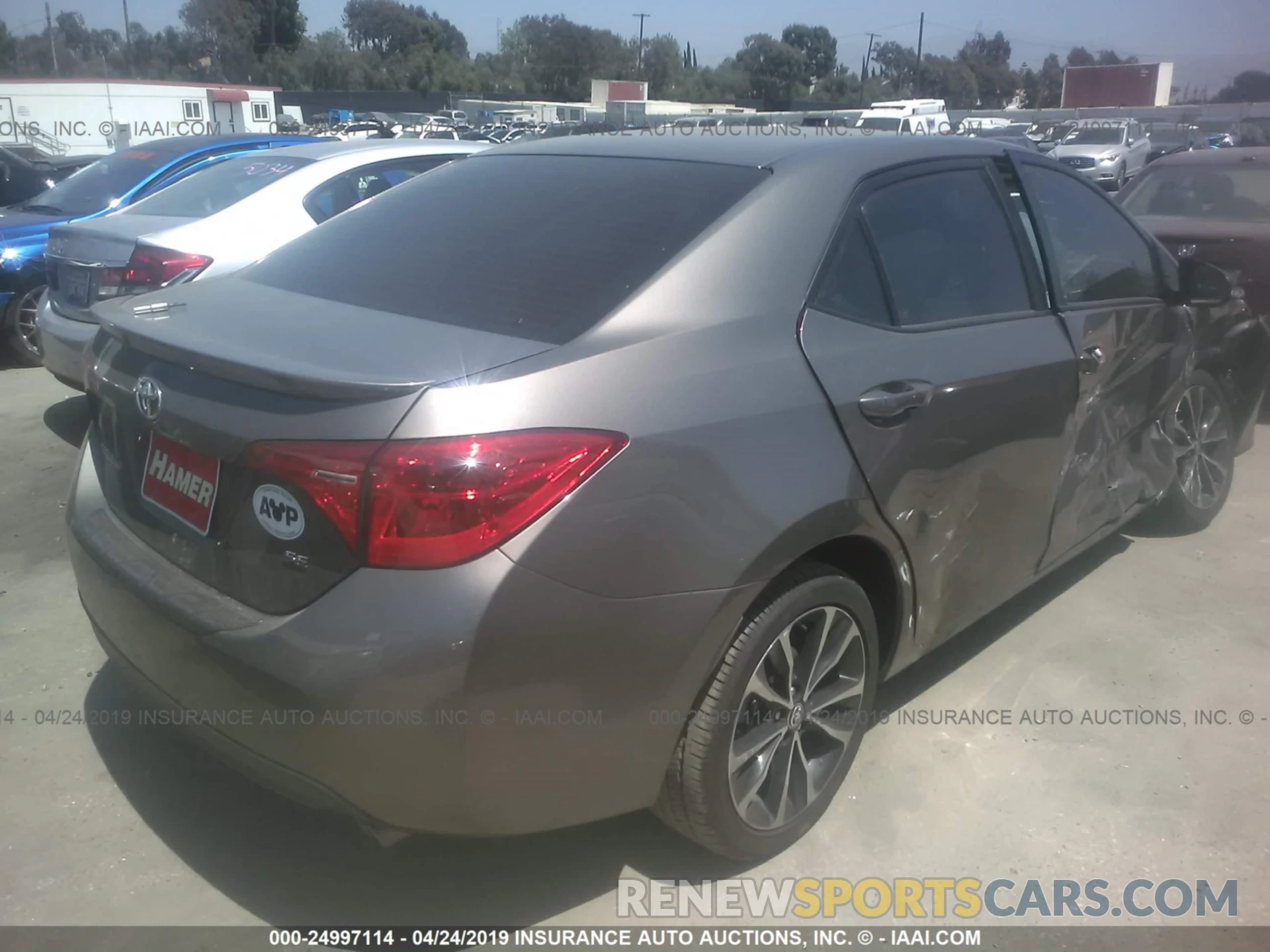 4 Photograph of a damaged car 2T1BURHE3KC158388 TOYOTA COROLLA 2019