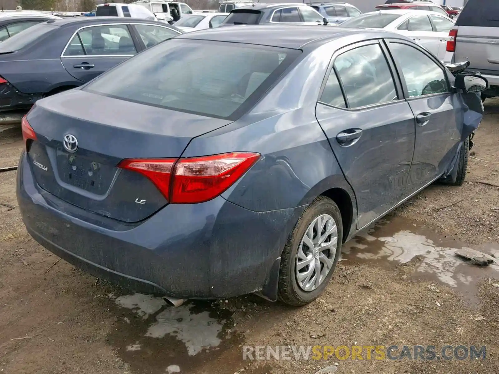 4 Photograph of a damaged car 2T1BURHE3KC158522 TOYOTA COROLLA 2019