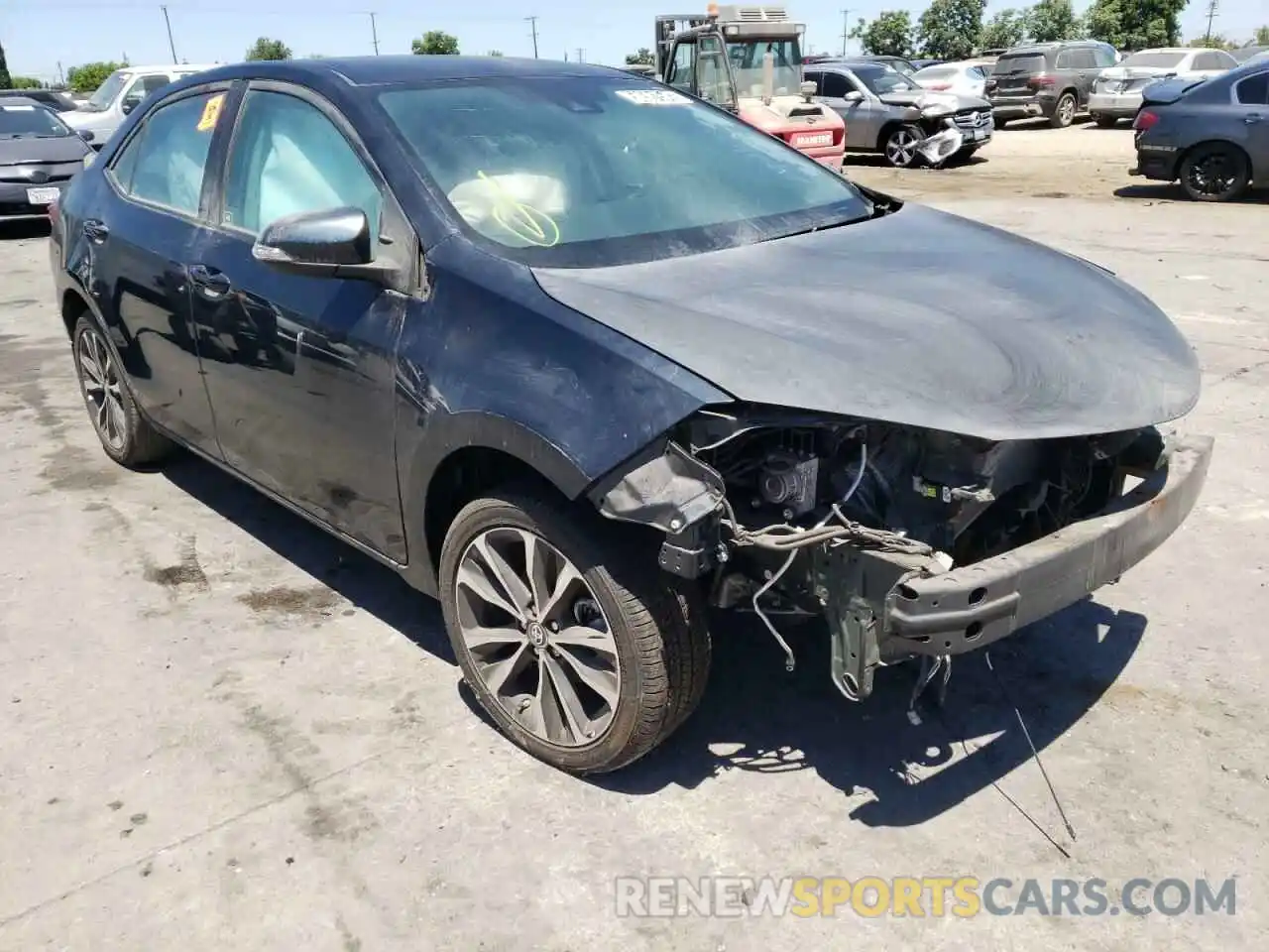 1 Photograph of a damaged car 2T1BURHE3KC160688 TOYOTA COROLLA 2019