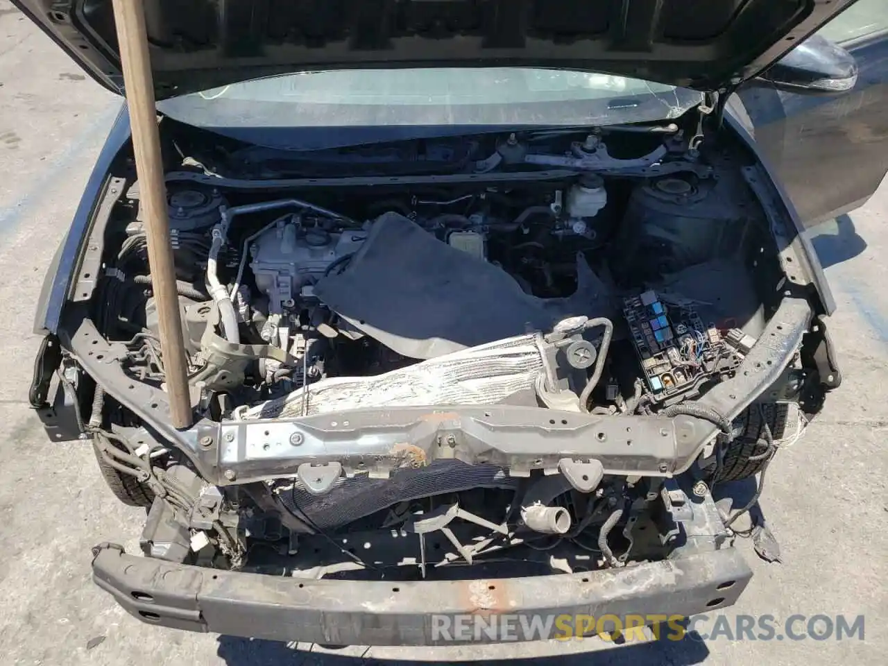 7 Photograph of a damaged car 2T1BURHE3KC160688 TOYOTA COROLLA 2019