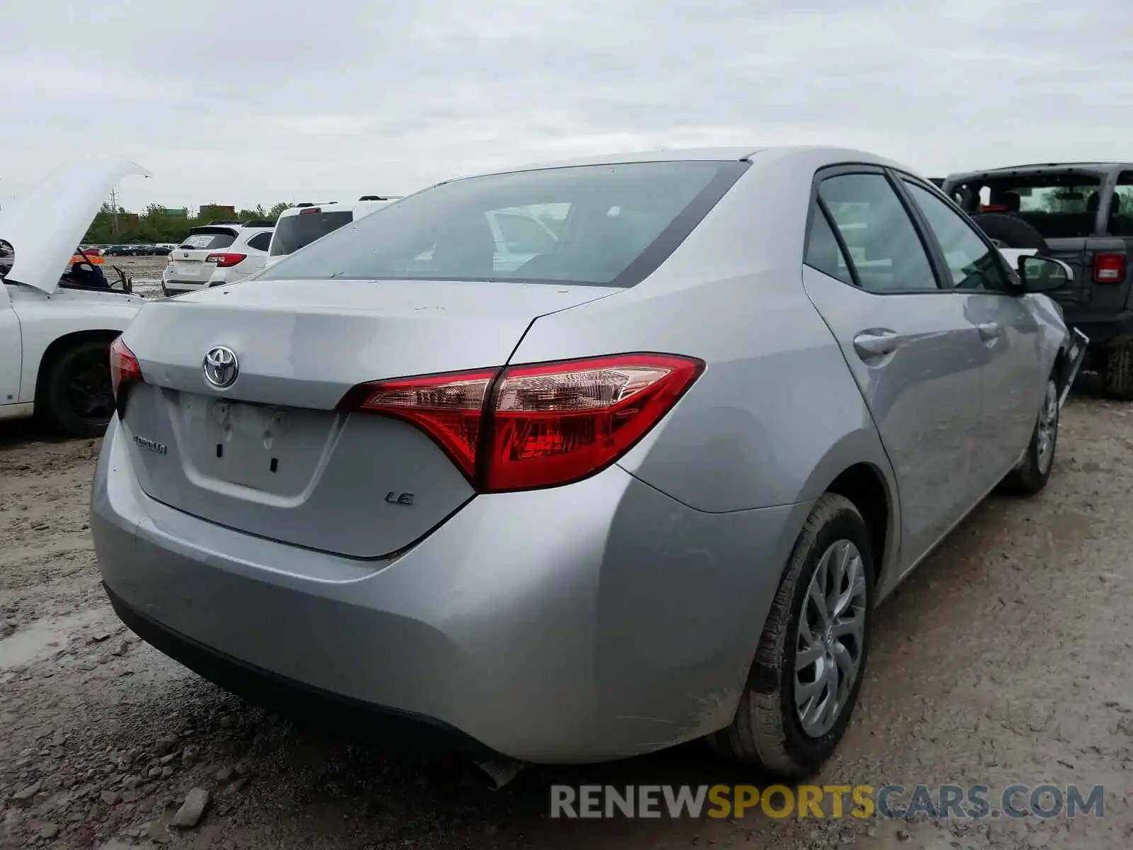 4 Photograph of a damaged car 2T1BURHE3KC160884 TOYOTA COROLLA 2019