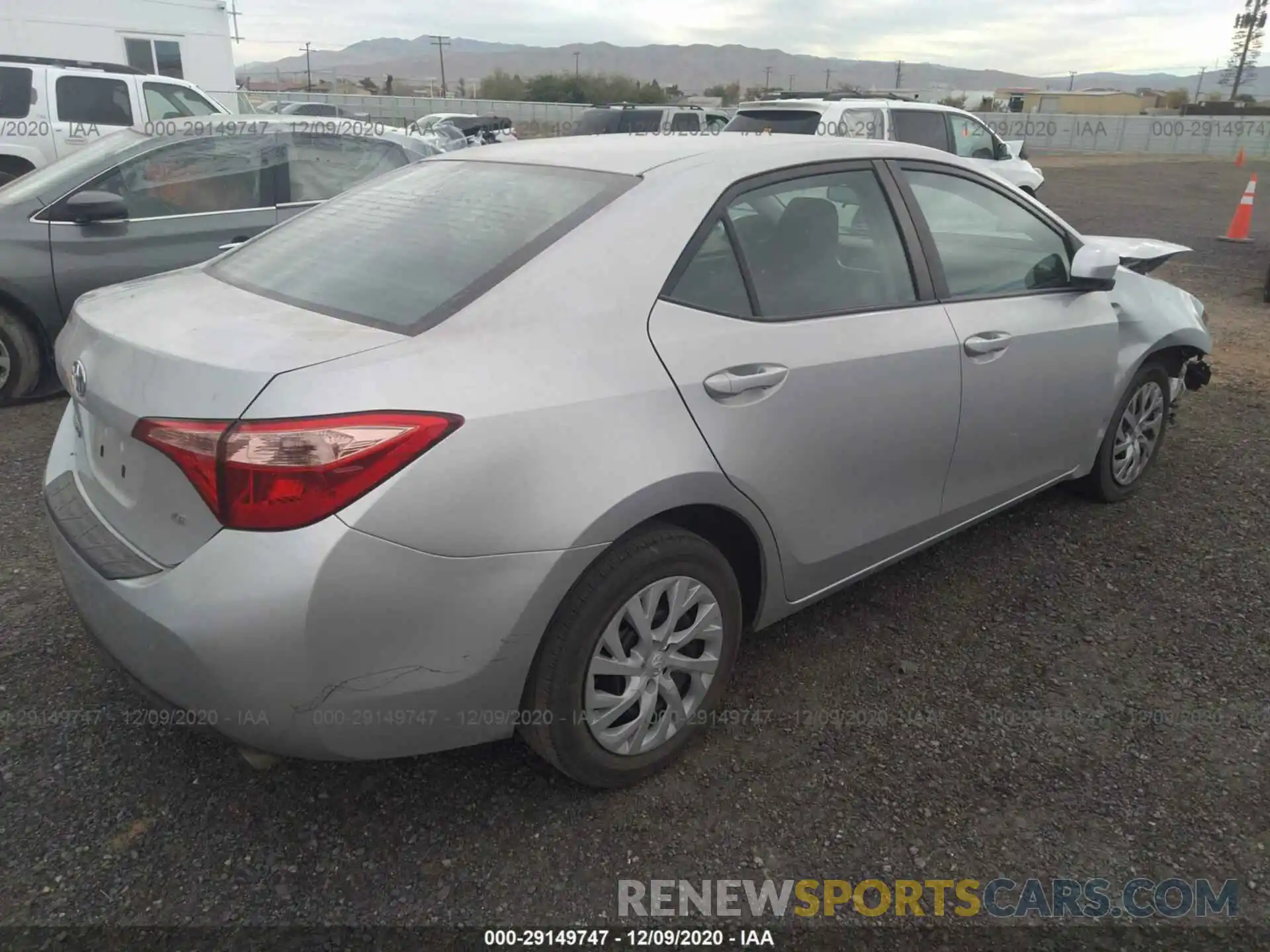 4 Photograph of a damaged car 2T1BURHE3KC160934 TOYOTA COROLLA 2019