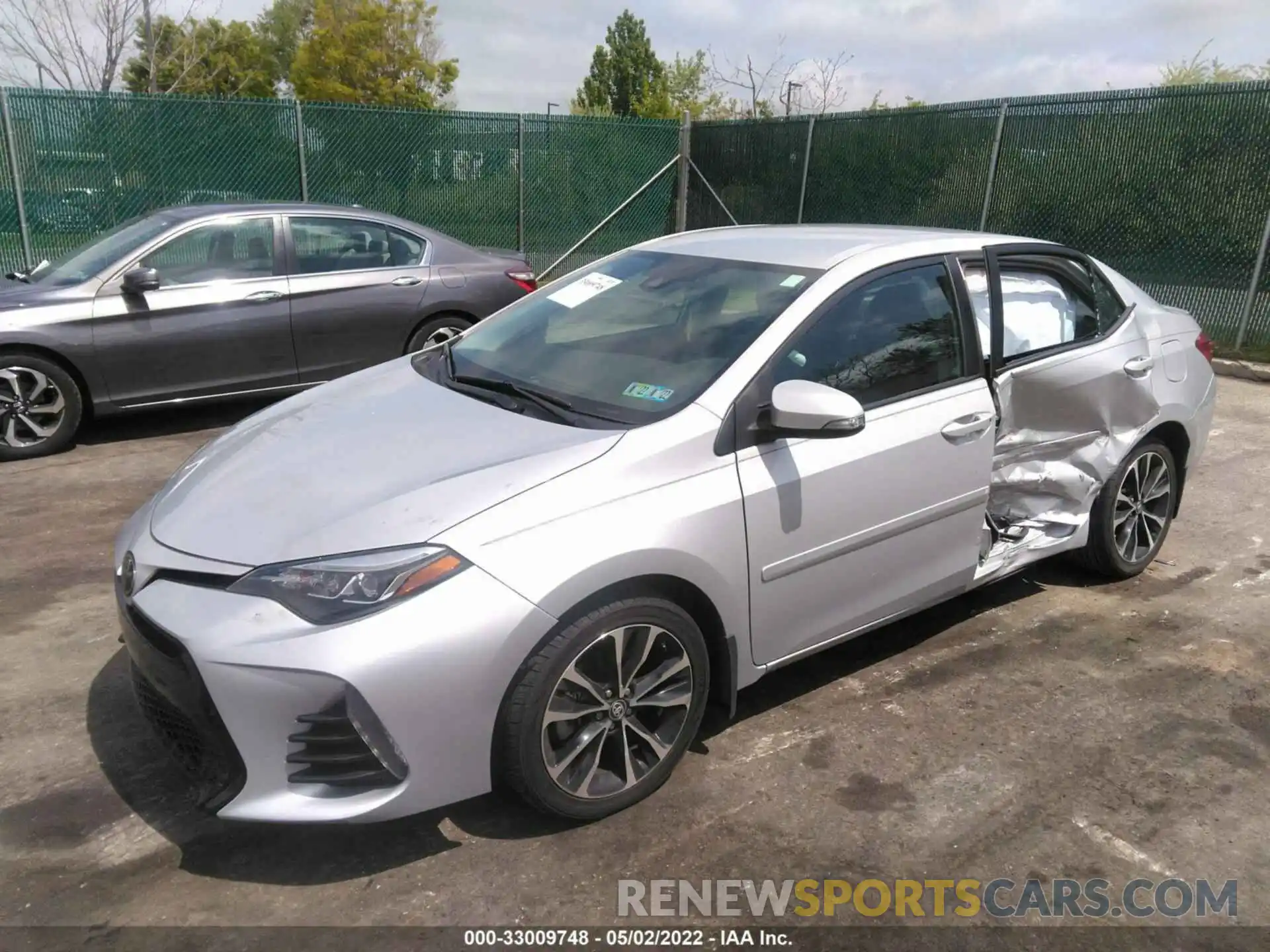 2 Photograph of a damaged car 2T1BURHE3KC162022 TOYOTA COROLLA 2019