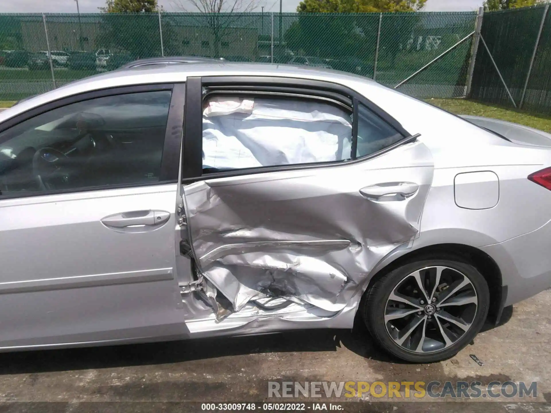 6 Photograph of a damaged car 2T1BURHE3KC162022 TOYOTA COROLLA 2019