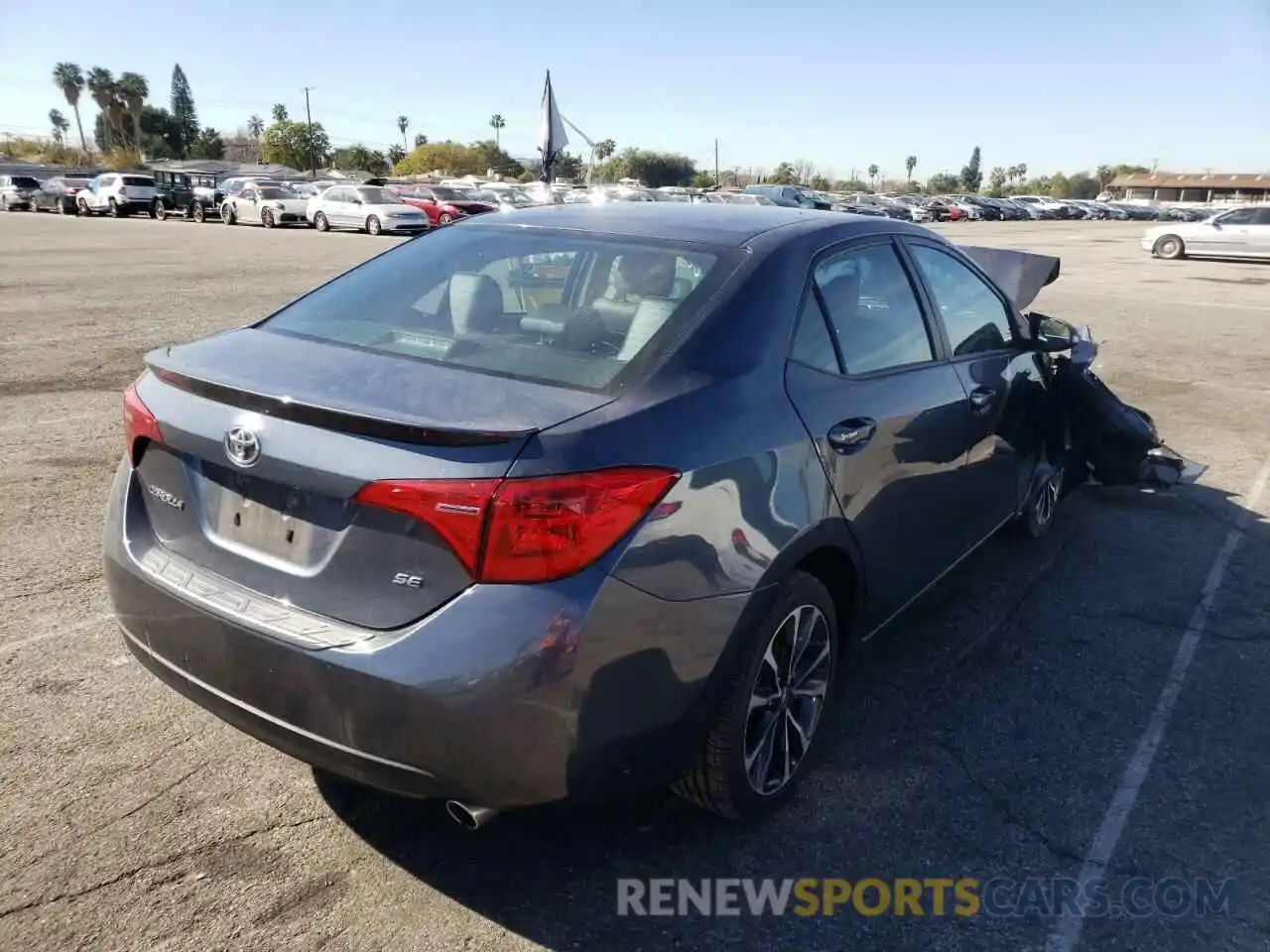 4 Photograph of a damaged car 2T1BURHE3KC162375 TOYOTA COROLLA 2019