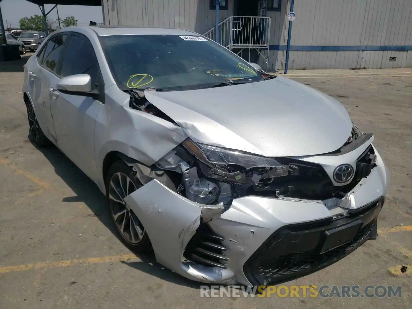 1 Photograph of a damaged car 2T1BURHE3KC162506 TOYOTA COROLLA 2019