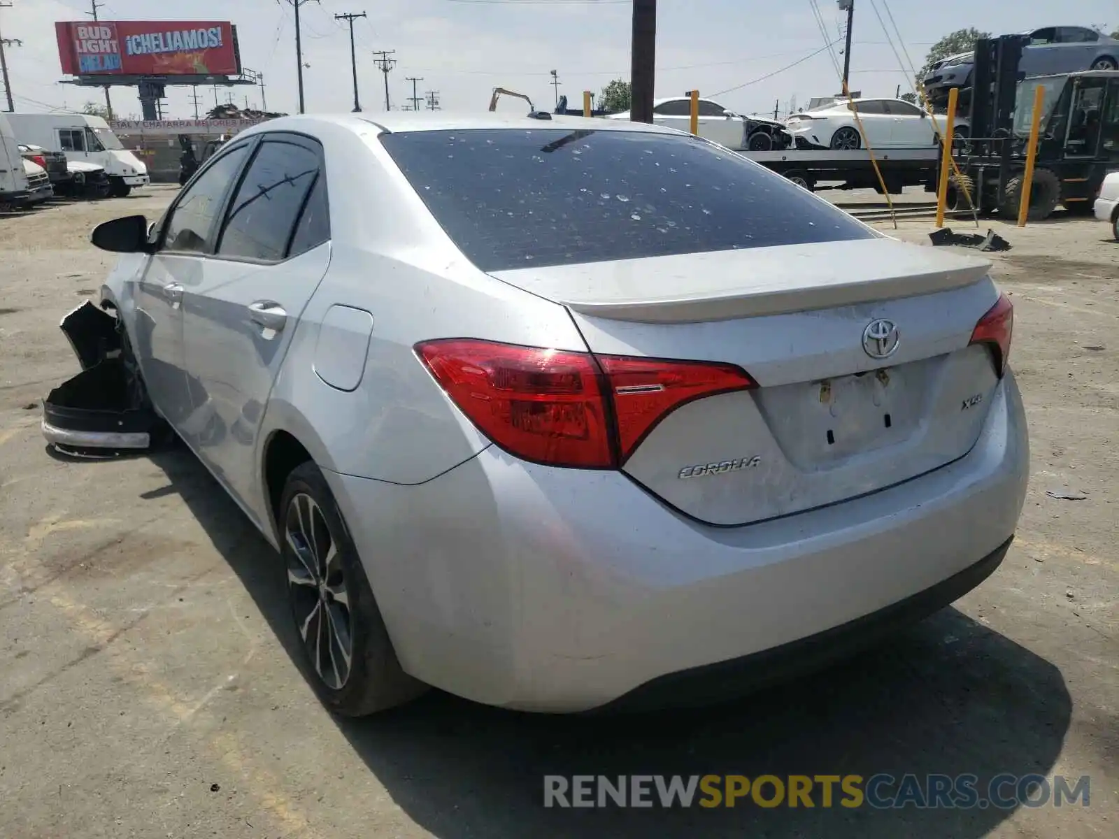 3 Photograph of a damaged car 2T1BURHE3KC162506 TOYOTA COROLLA 2019