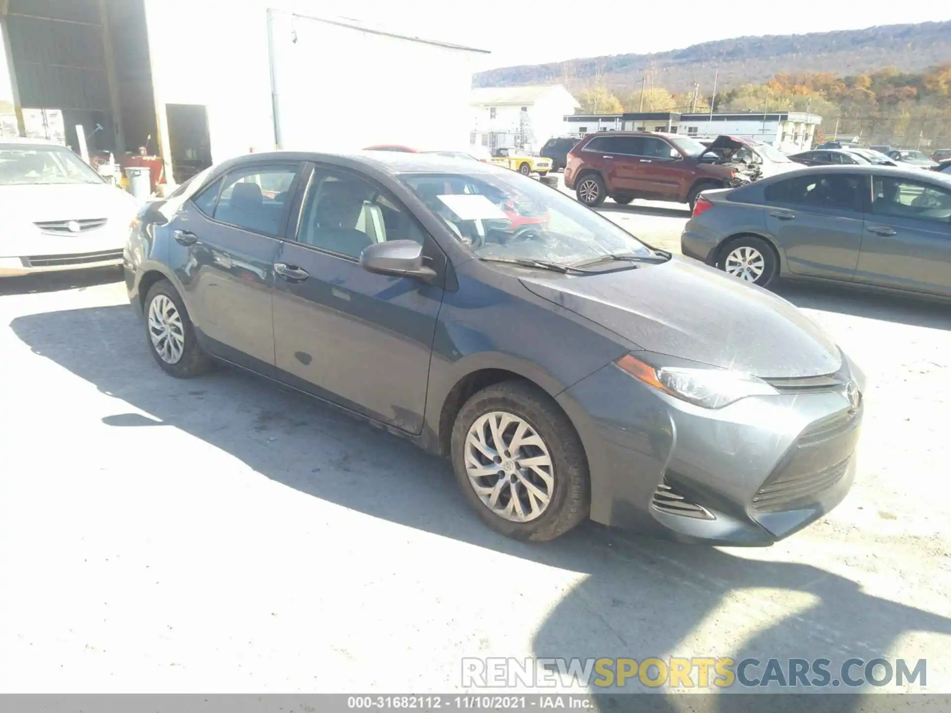 1 Photograph of a damaged car 2T1BURHE3KC162733 TOYOTA COROLLA 2019