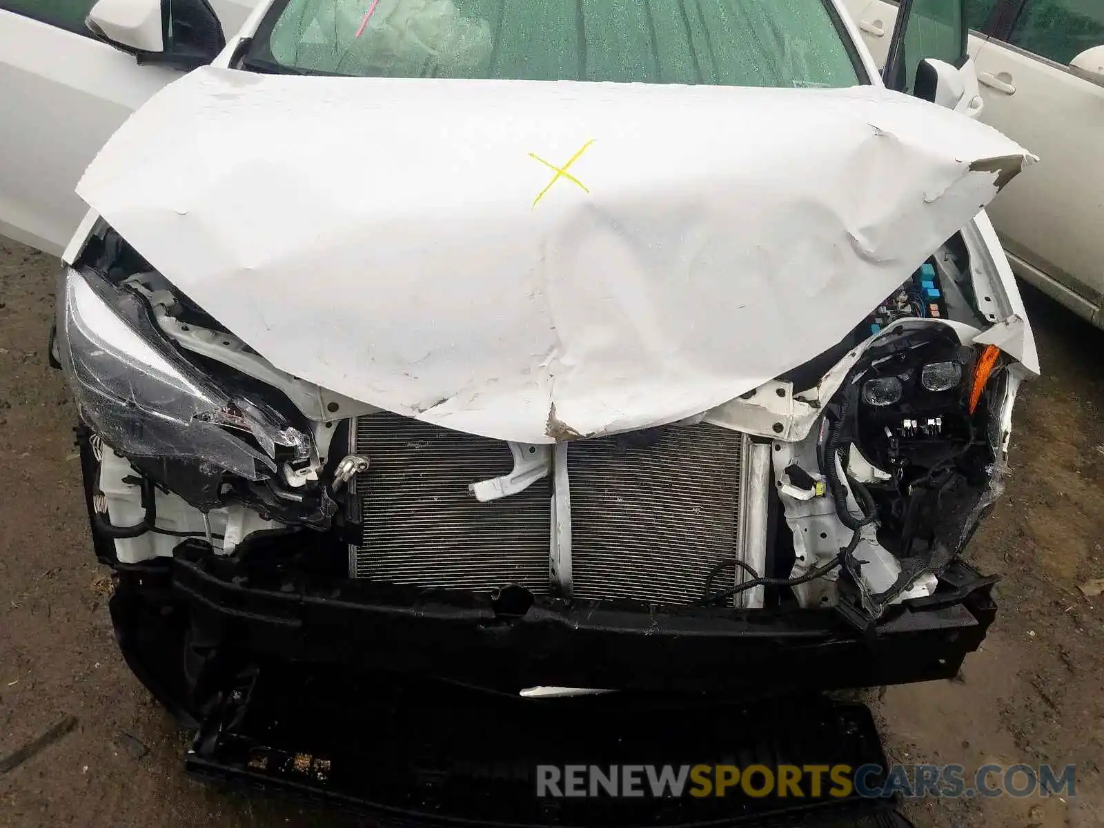 7 Photograph of a damaged car 2T1BURHE3KC163039 TOYOTA COROLLA 2019