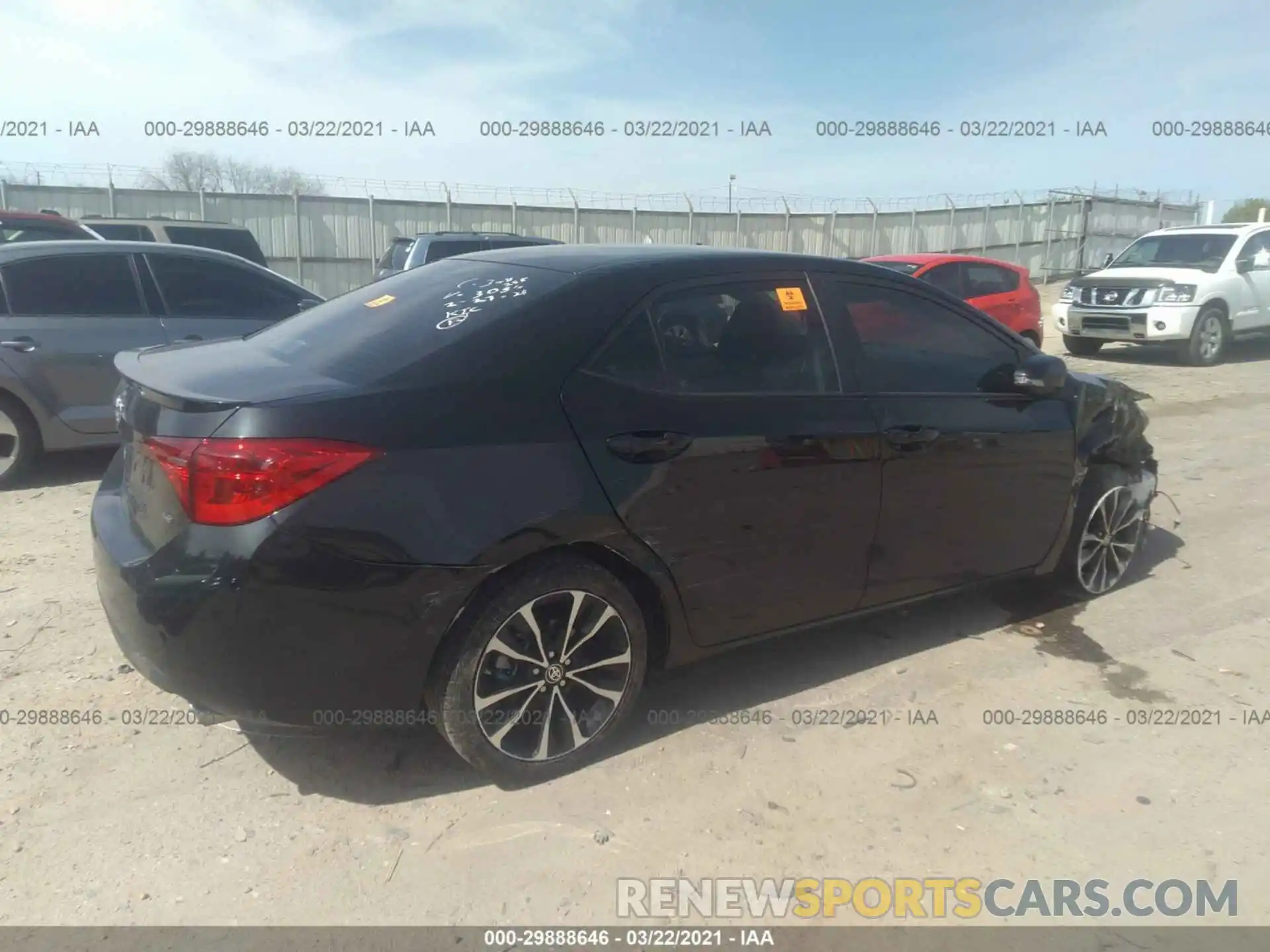 4 Photograph of a damaged car 2T1BURHE3KC163056 TOYOTA COROLLA 2019