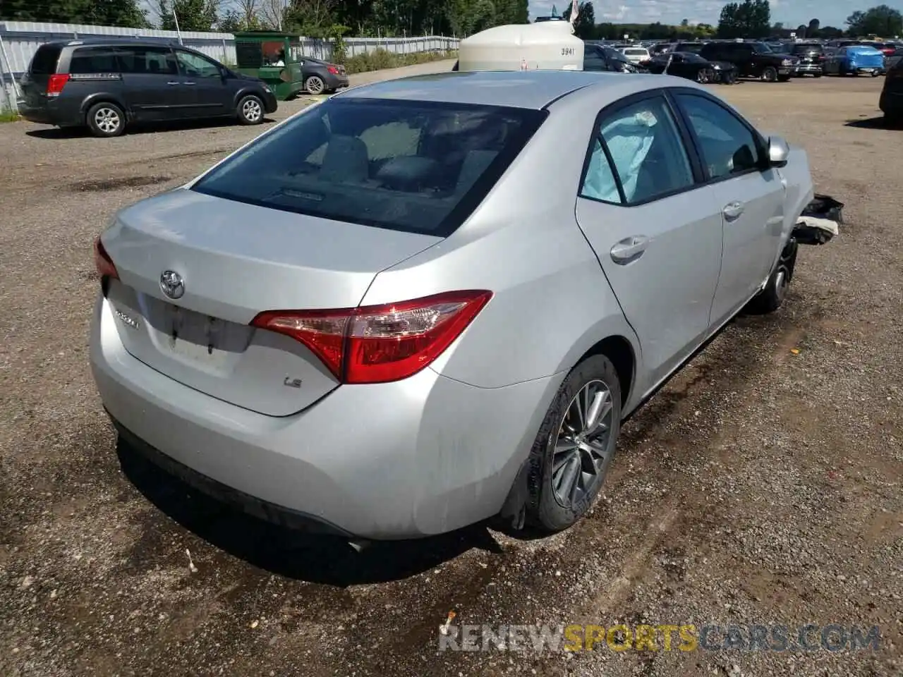 4 Photograph of a damaged car 2T1BURHE3KC163638 TOYOTA COROLLA 2019