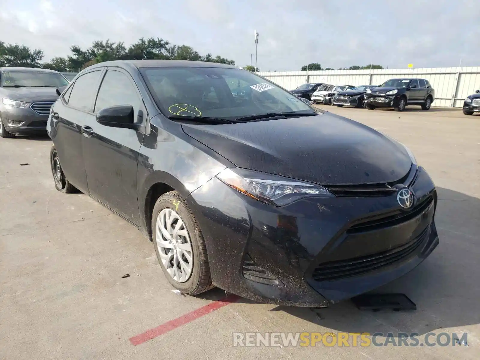 1 Photograph of a damaged car 2T1BURHE3KC164563 TOYOTA COROLLA 2019