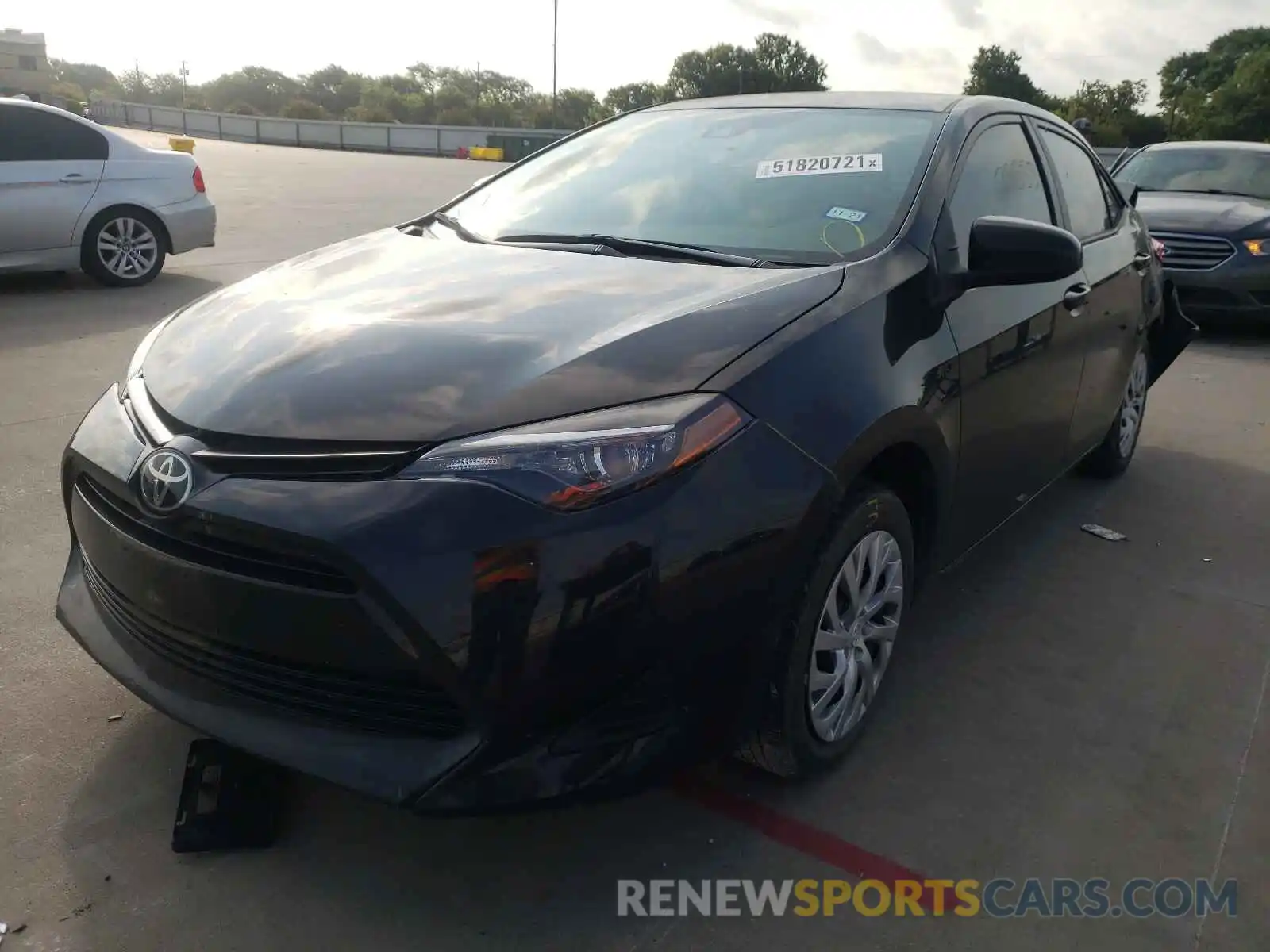 2 Photograph of a damaged car 2T1BURHE3KC164563 TOYOTA COROLLA 2019