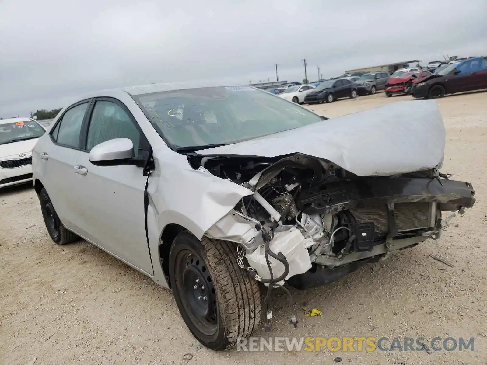 1 Photograph of a damaged car 2T1BURHE3KC167043 TOYOTA COROLLA 2019