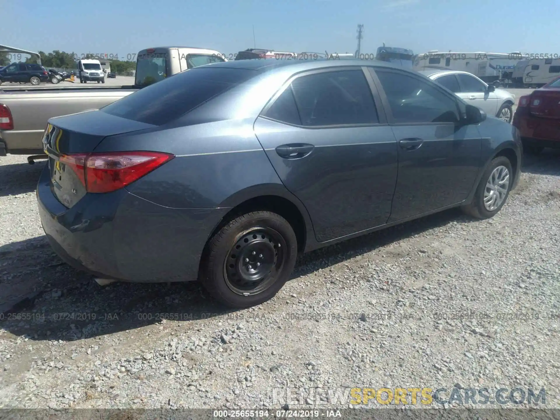 4 Фотография поврежденного автомобиля 2T1BURHE3KC170492 TOYOTA COROLLA 2019