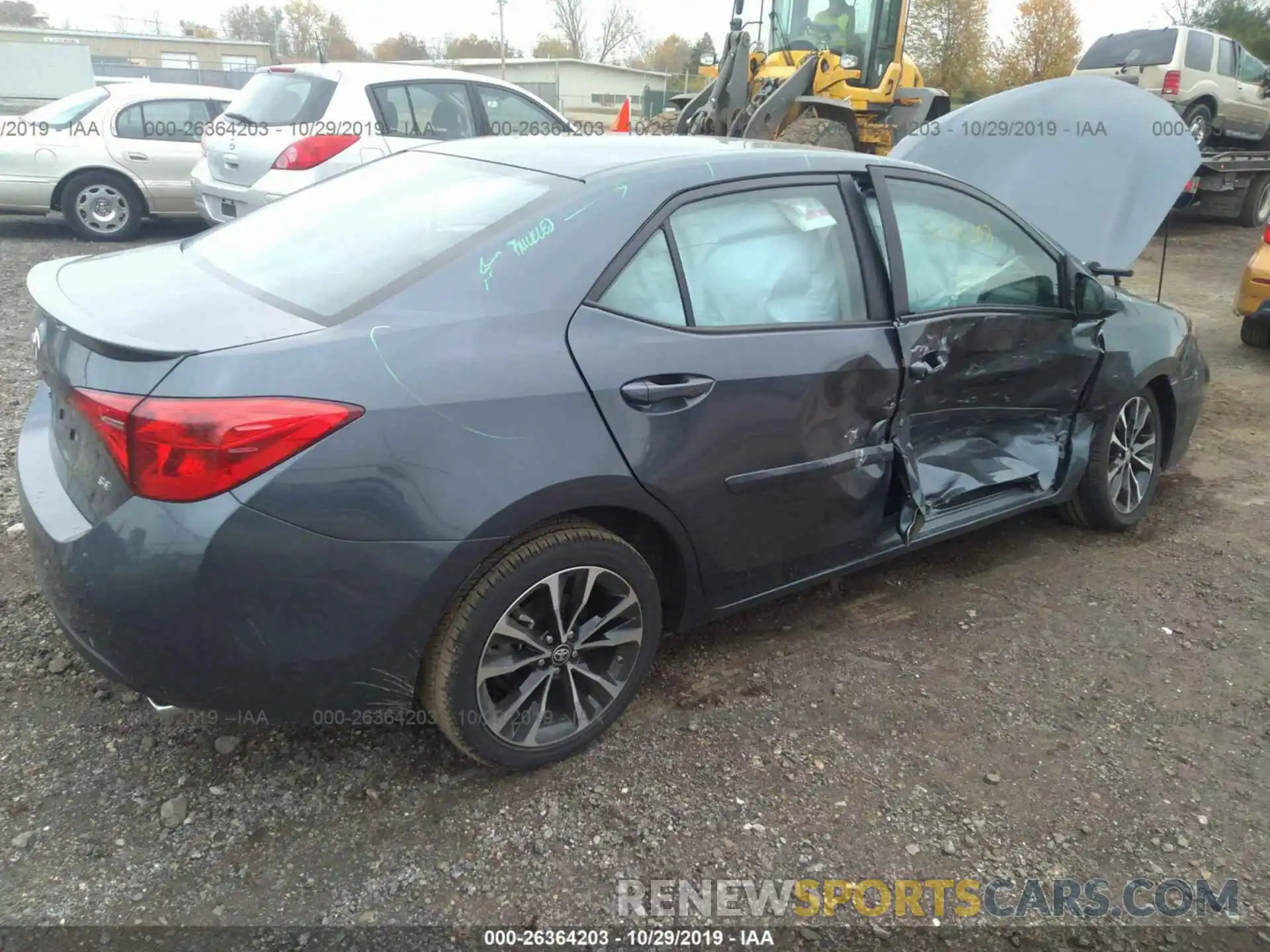 4 Photograph of a damaged car 2T1BURHE3KC171271 TOYOTA COROLLA 2019